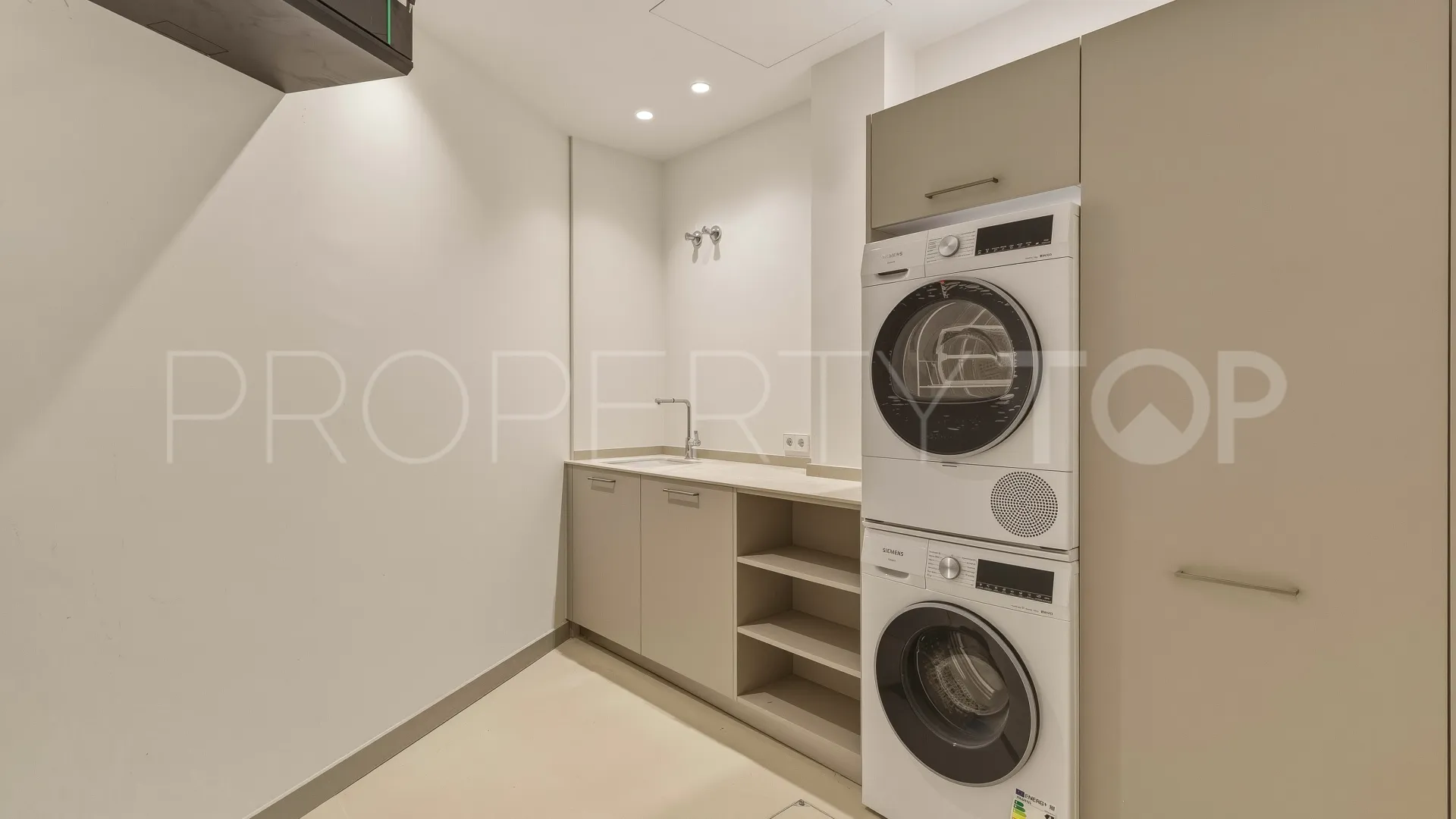 Comprar villa en La Pepina con 5 dormitorios