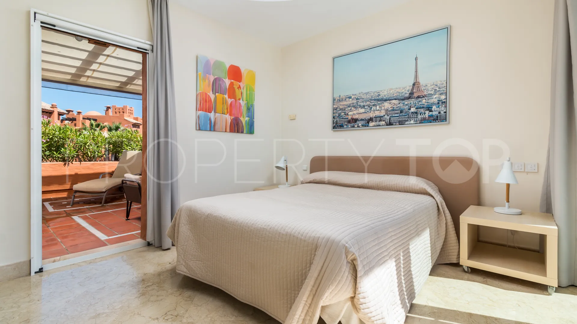 La Alzambra duplex penthouse for sale