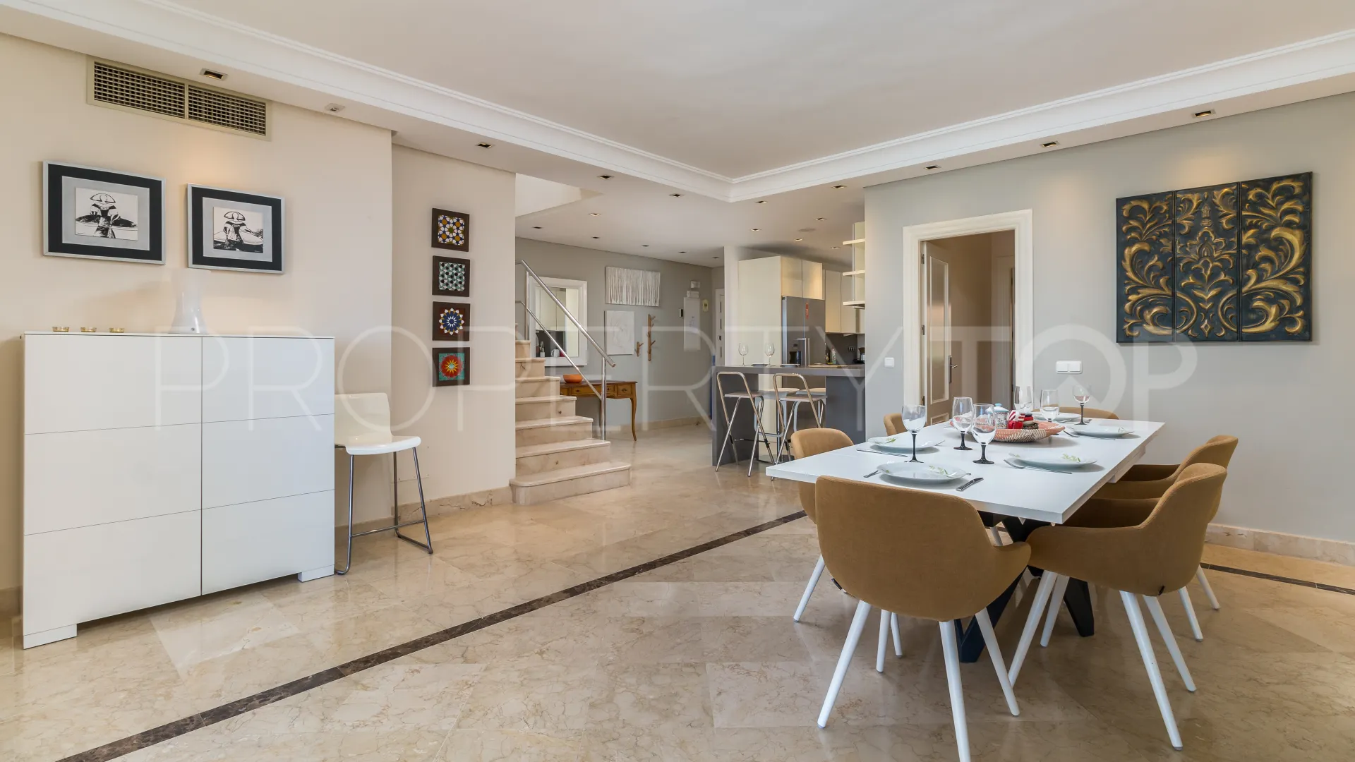 La Alzambra duplex penthouse for sale