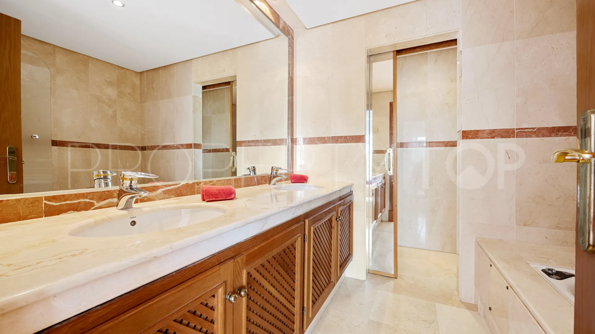 Town house for sale in Costalita