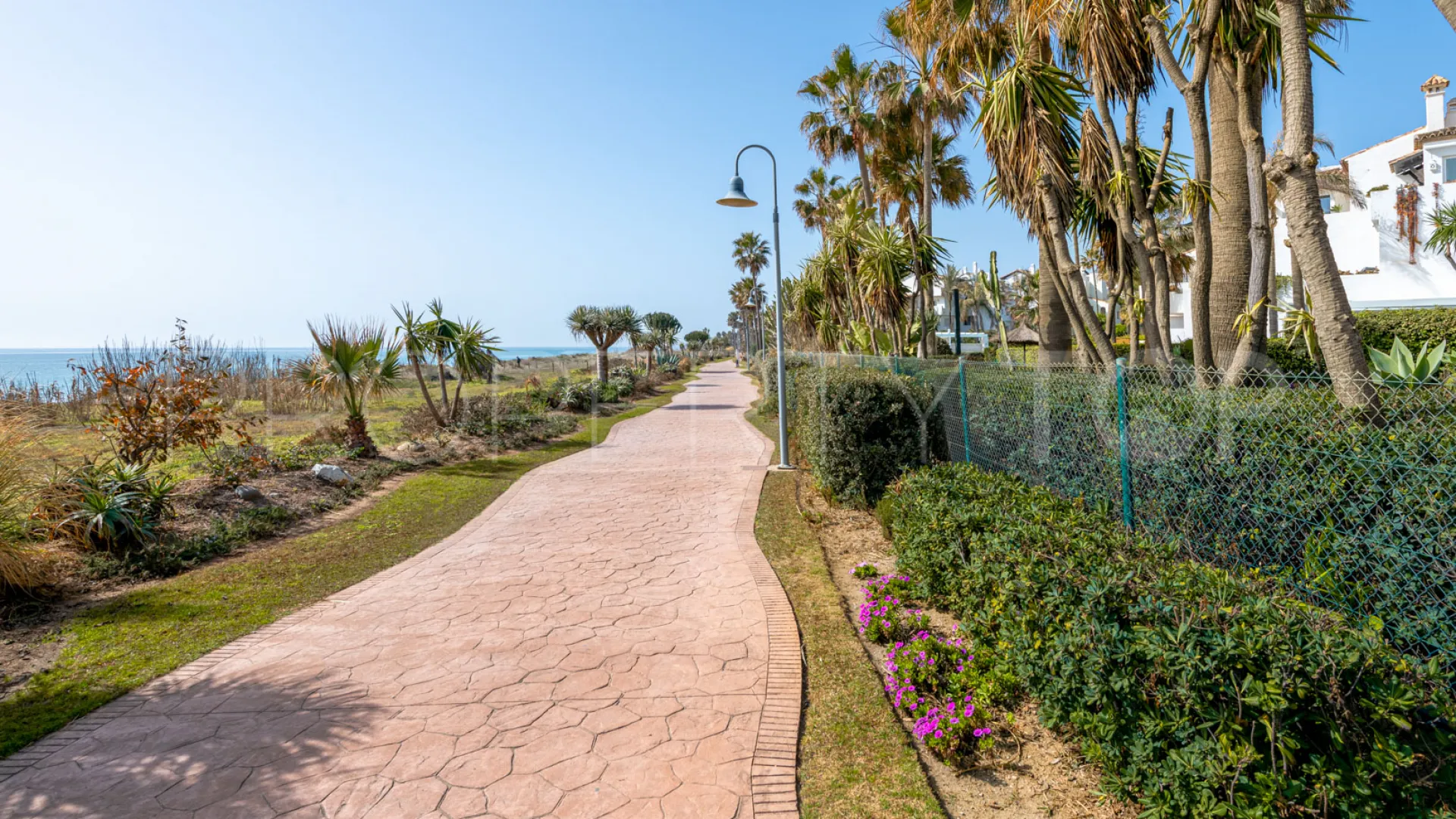Town house for sale in Costalita