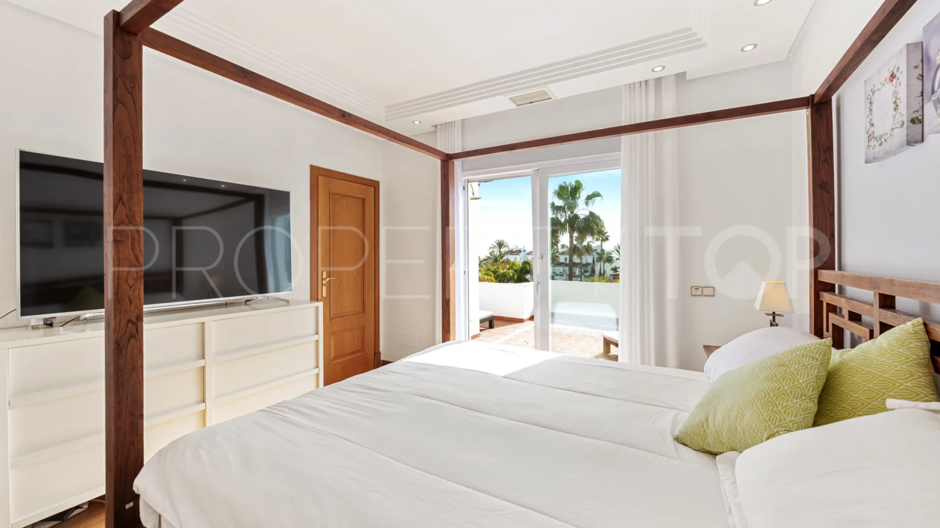 Town house for sale in Costalita