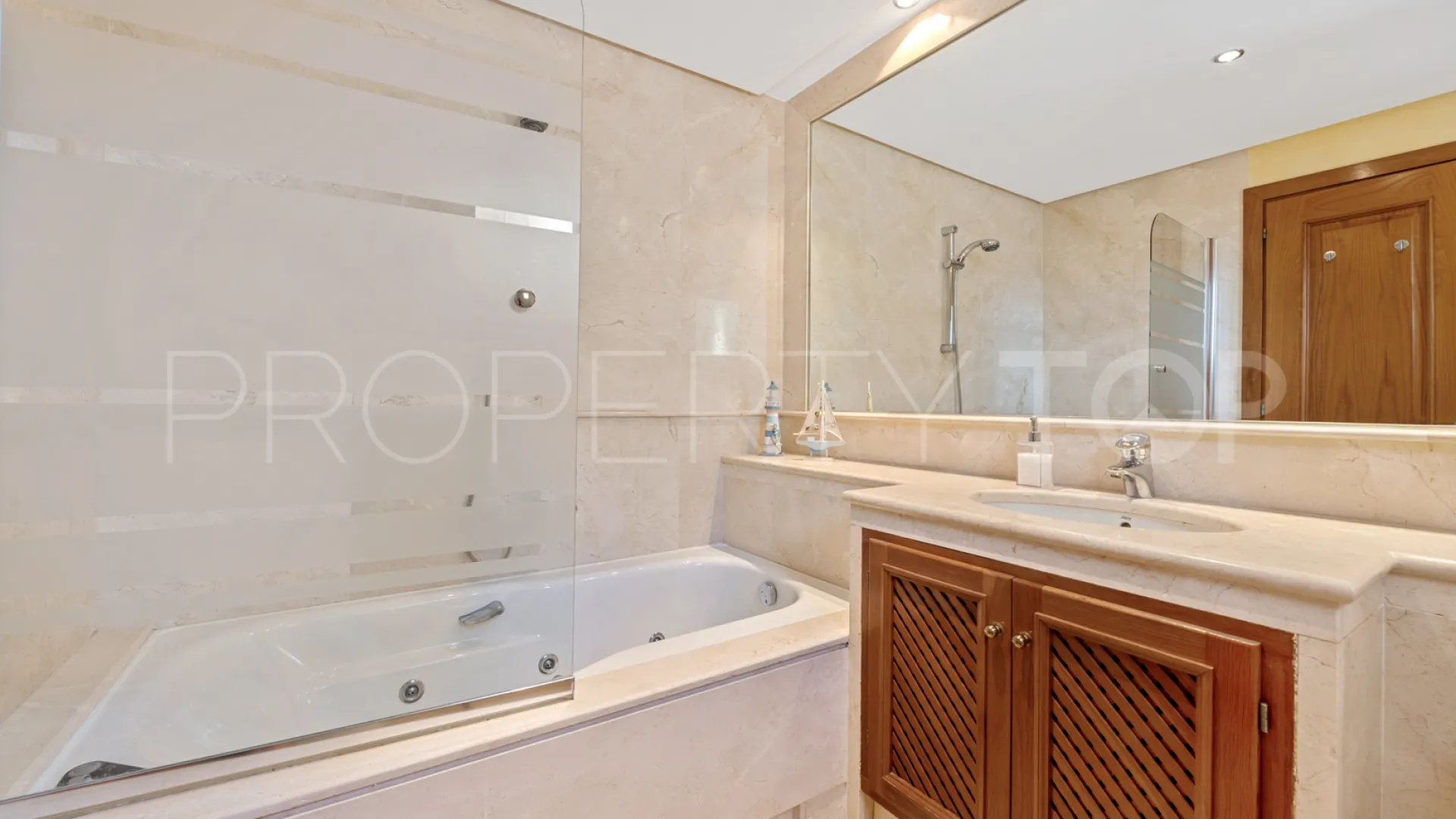 Town house for sale in Costalita