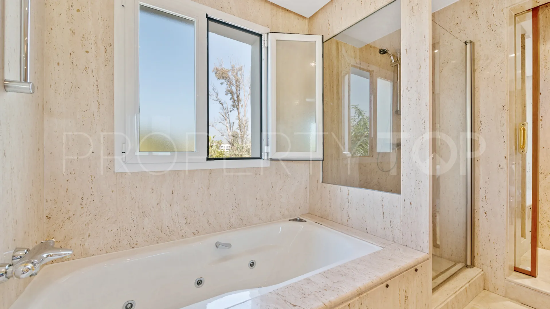 Town house for sale in Costalita