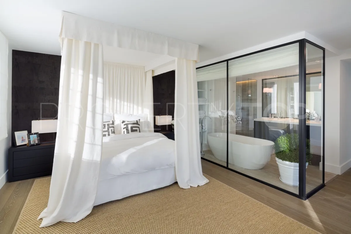 For sale villa with 5 bedrooms in Aloha