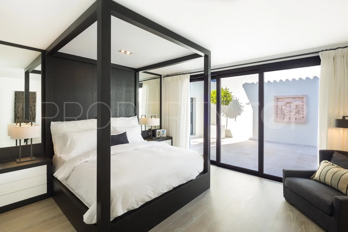 For sale villa with 5 bedrooms in Aloha