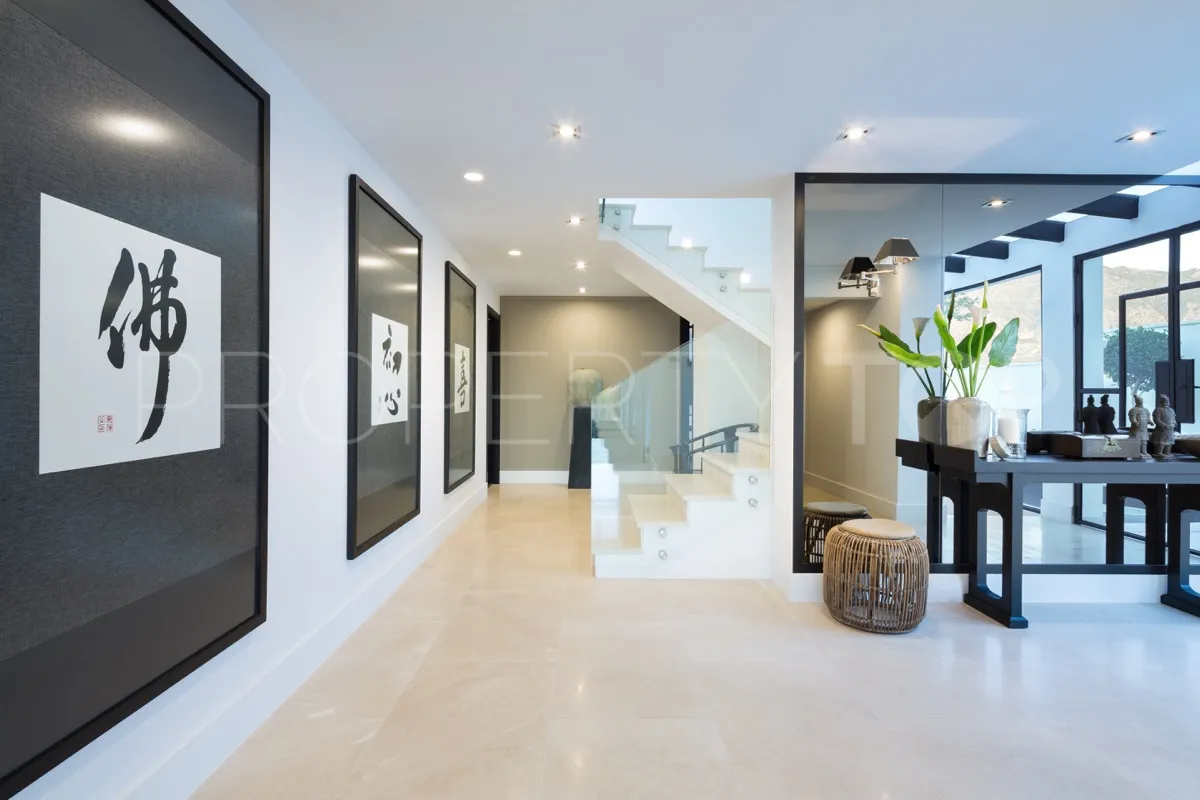 For sale villa with 5 bedrooms in Aloha