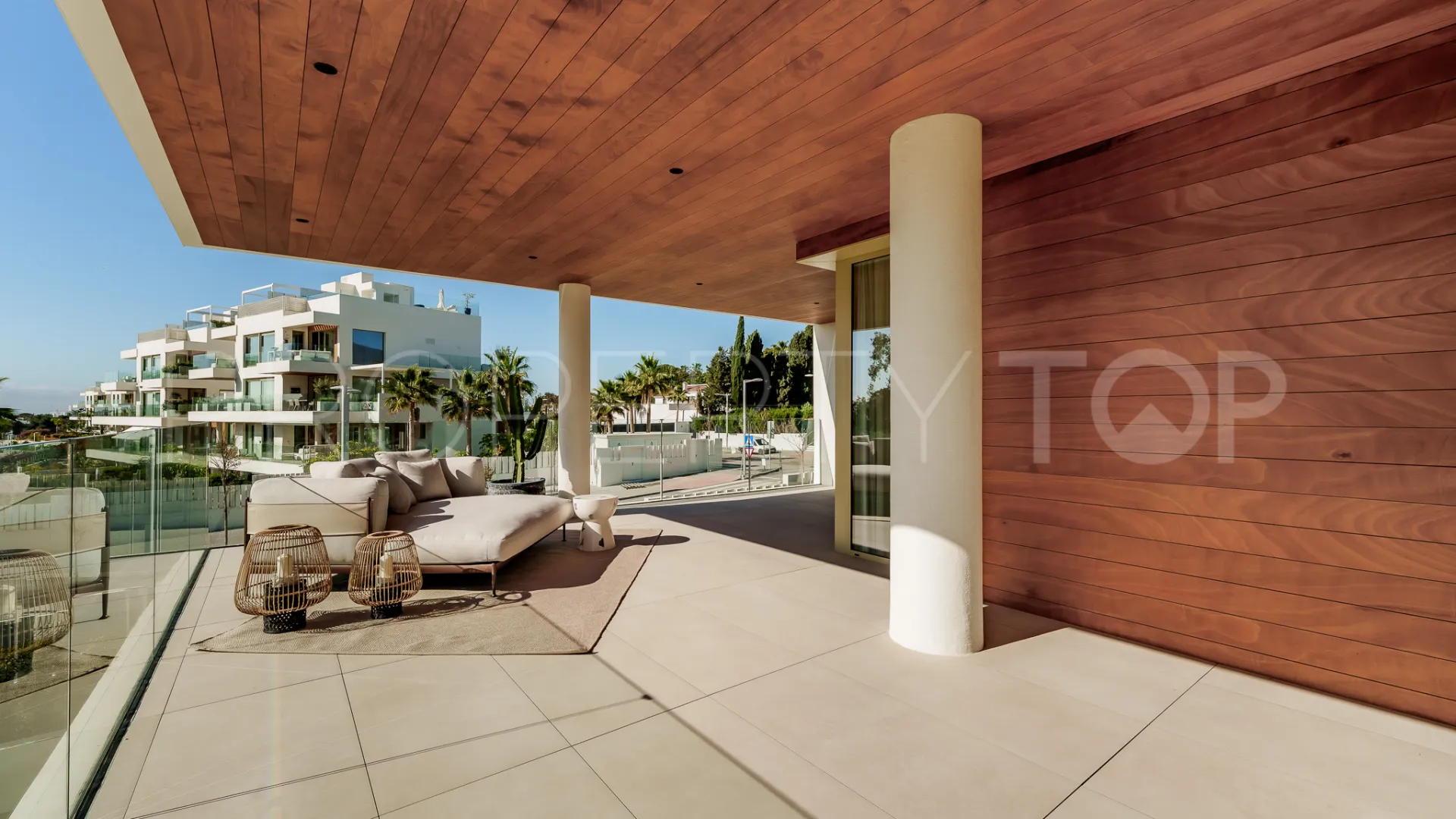 Apartment with 4 bedrooms for sale in Marbella Golden Mile