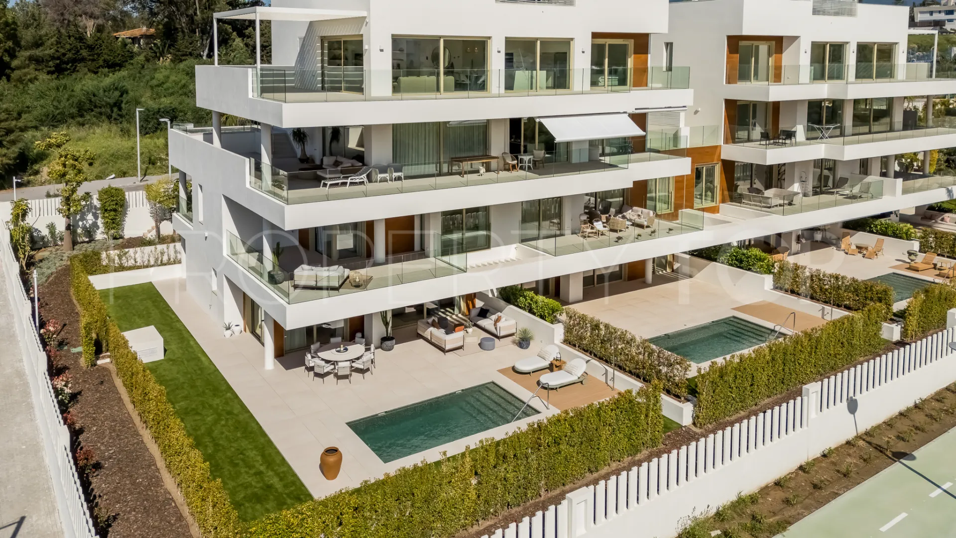 Apartment with 4 bedrooms for sale in Marbella Golden Mile