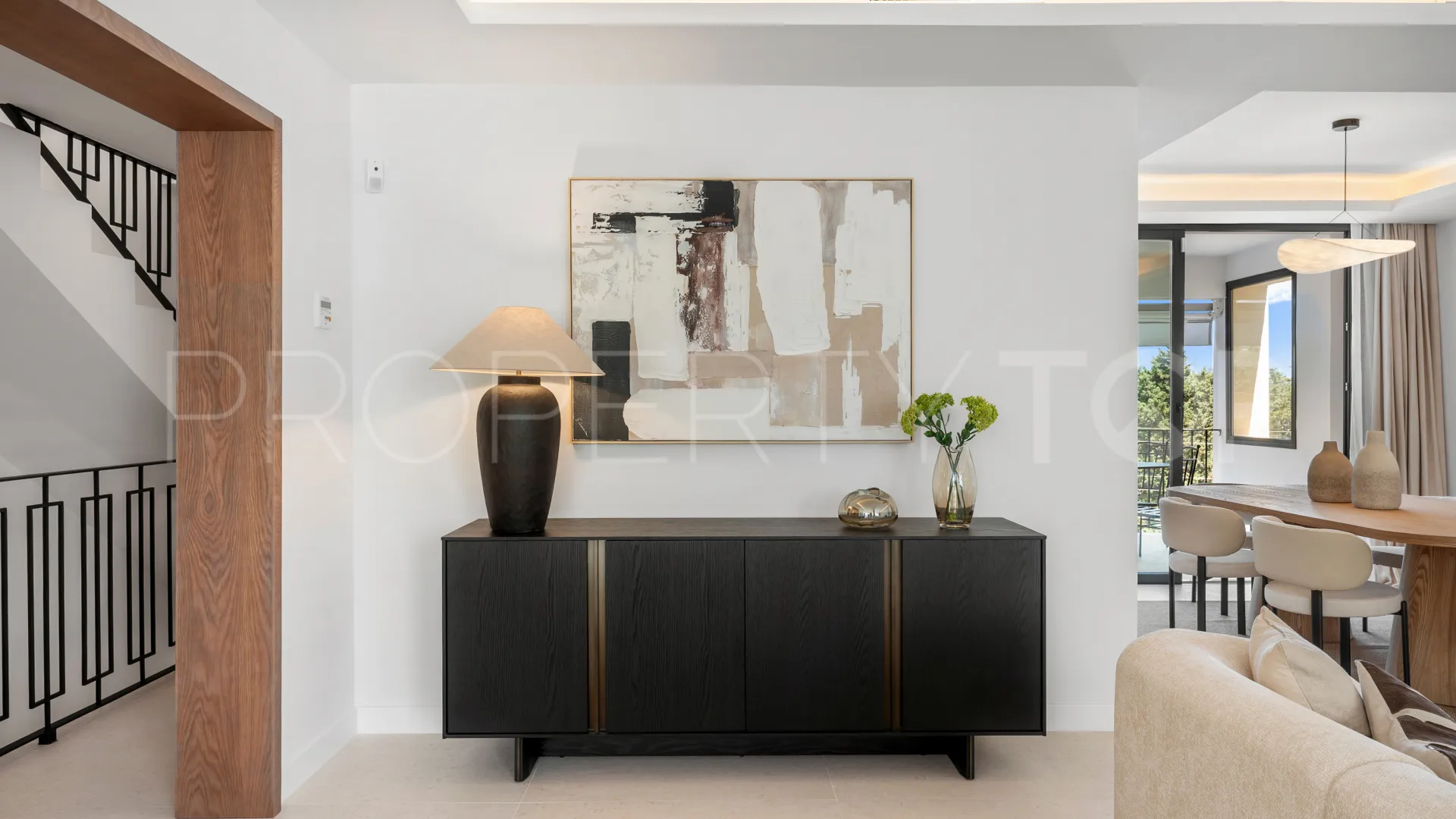 Town house in Nueva Andalucia for sale
