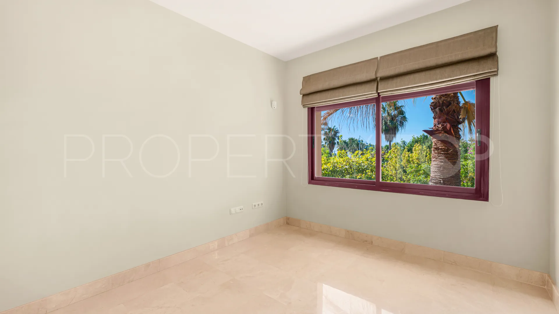 Apartamento a la venta en San Pedro de Alcantara de 3 dormitorios