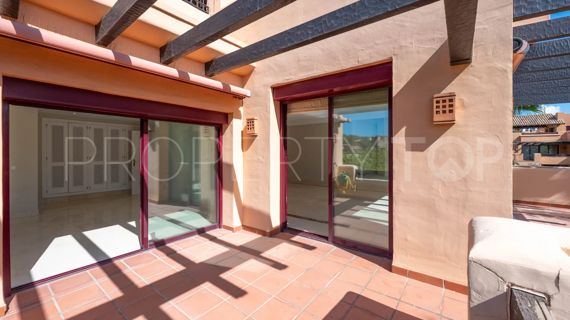Apartamento a la venta en San Pedro de Alcantara de 3 dormitorios