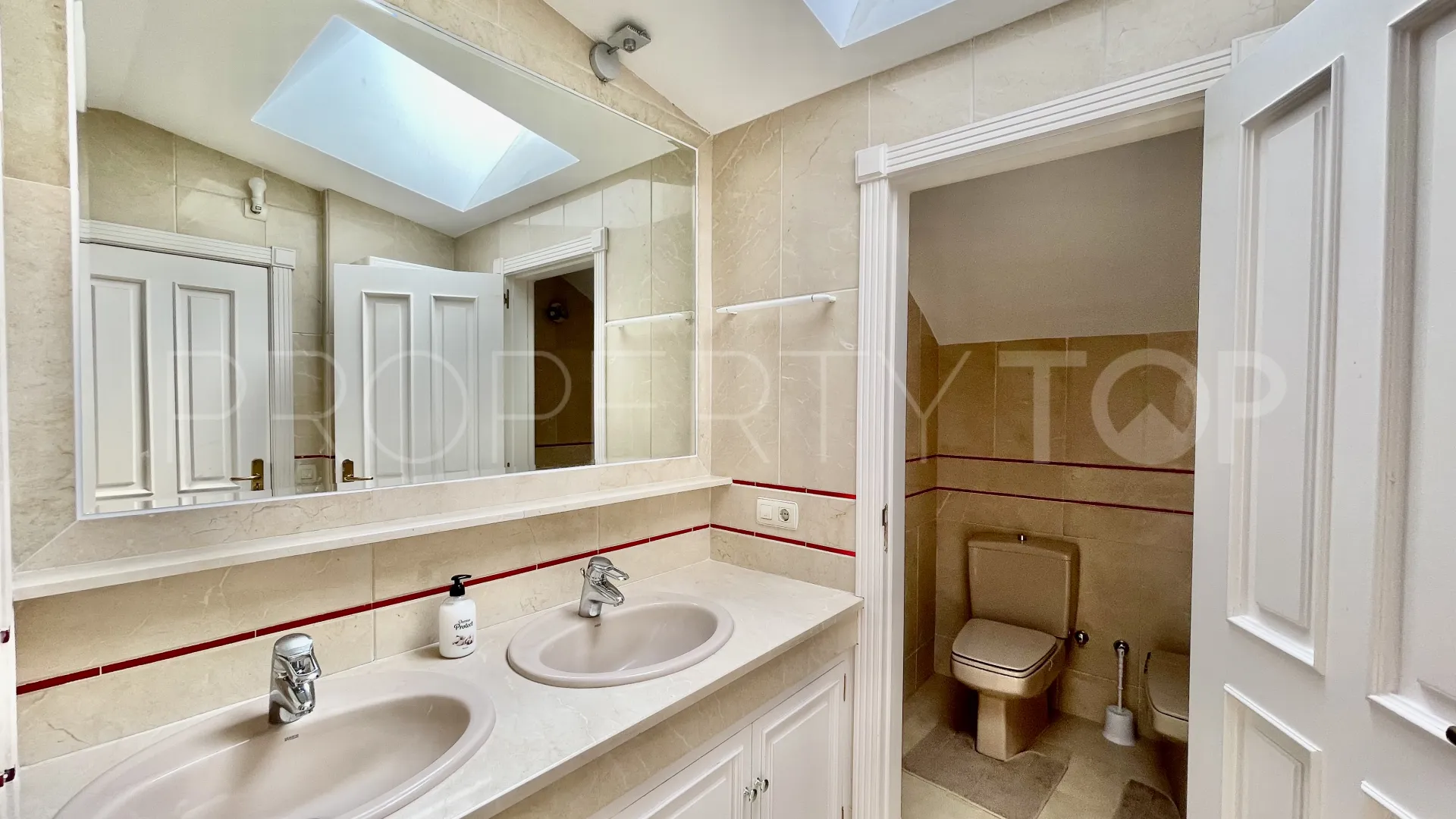 For sale apartment in Andalucia Alta