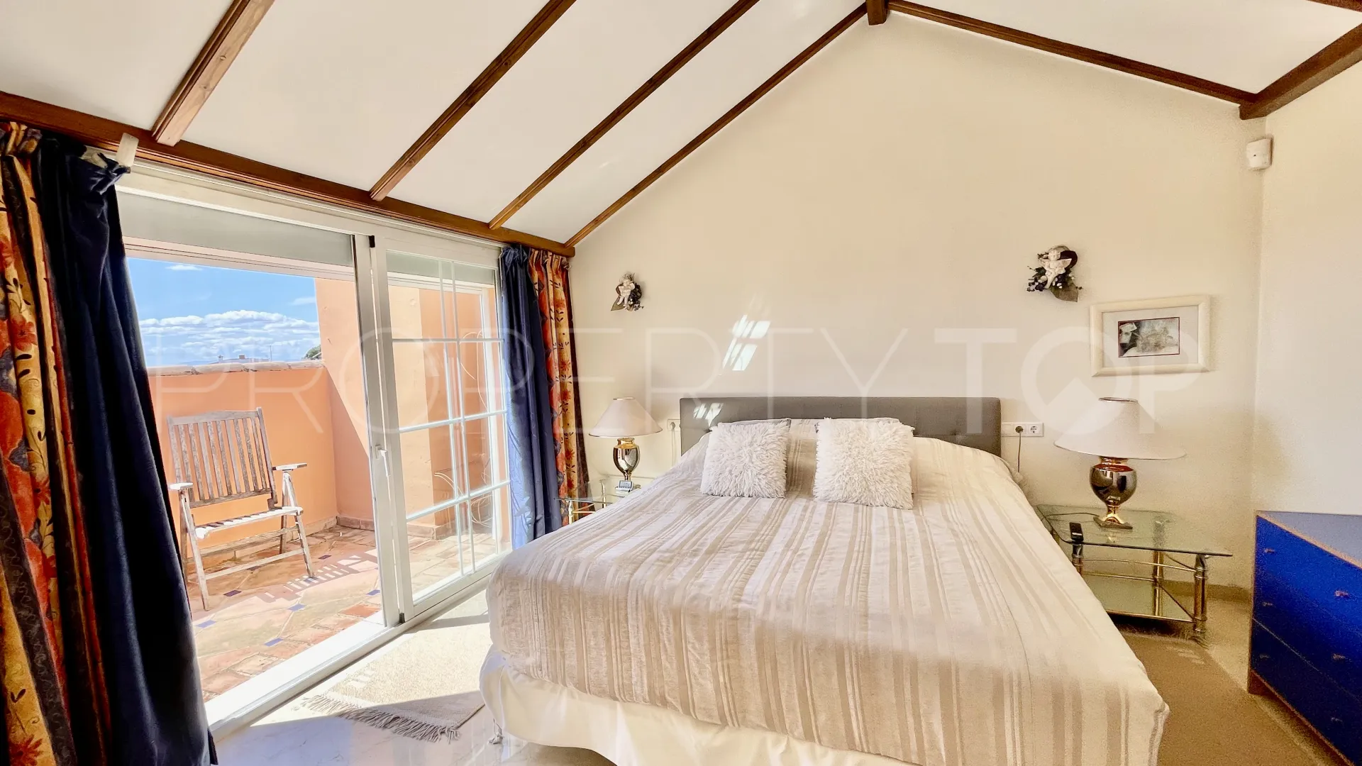 For sale apartment in Andalucia Alta