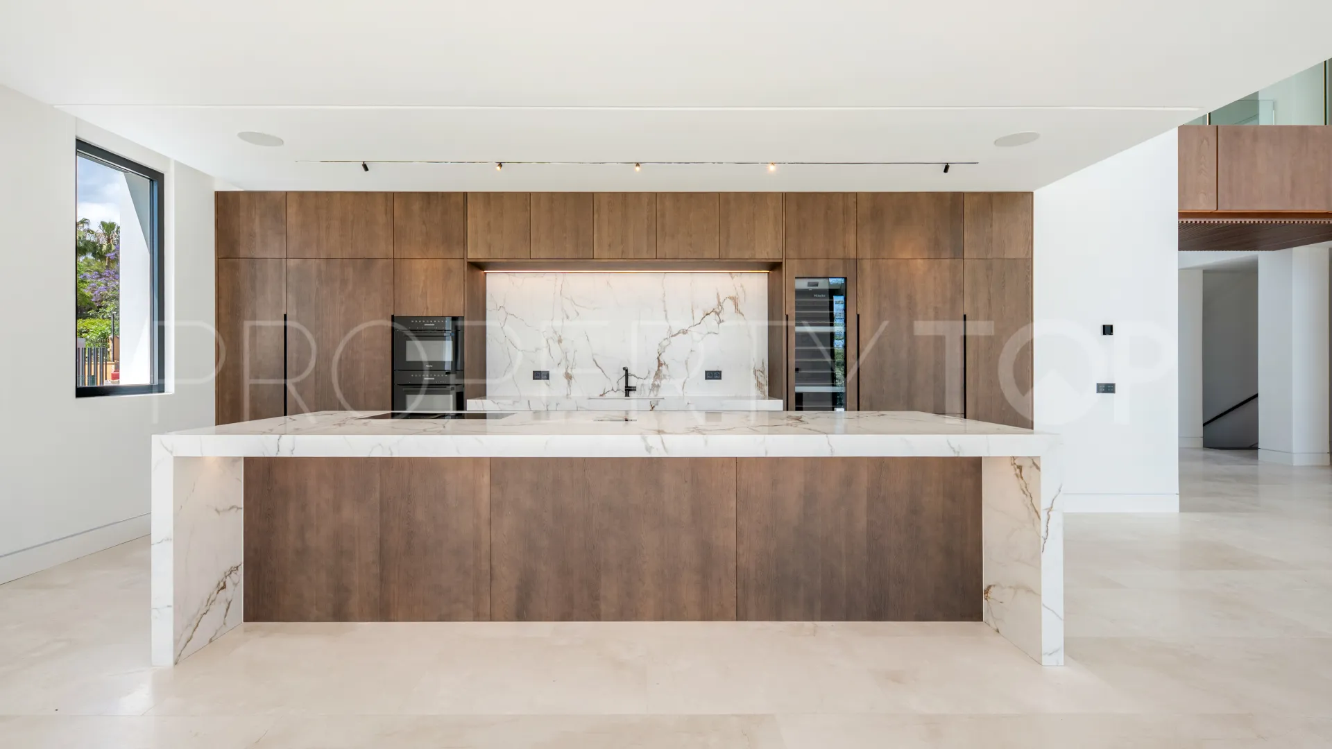 For sale Rocio de Nagüeles villa with 6 bedrooms