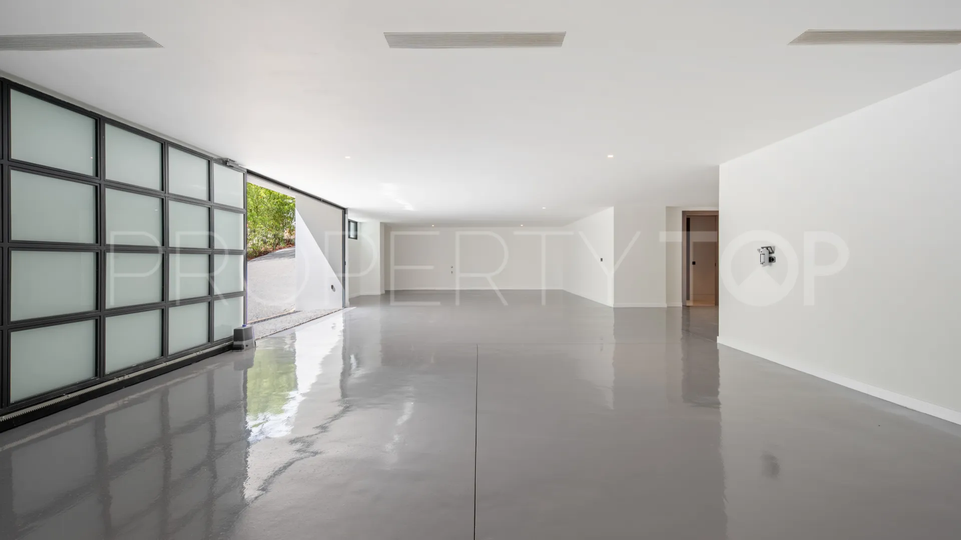 For sale Rocio de Nagüeles villa with 6 bedrooms