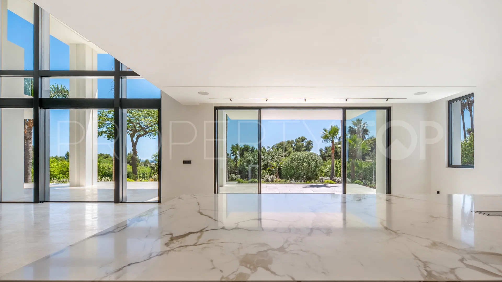 For sale Rocio de Nagüeles villa with 6 bedrooms