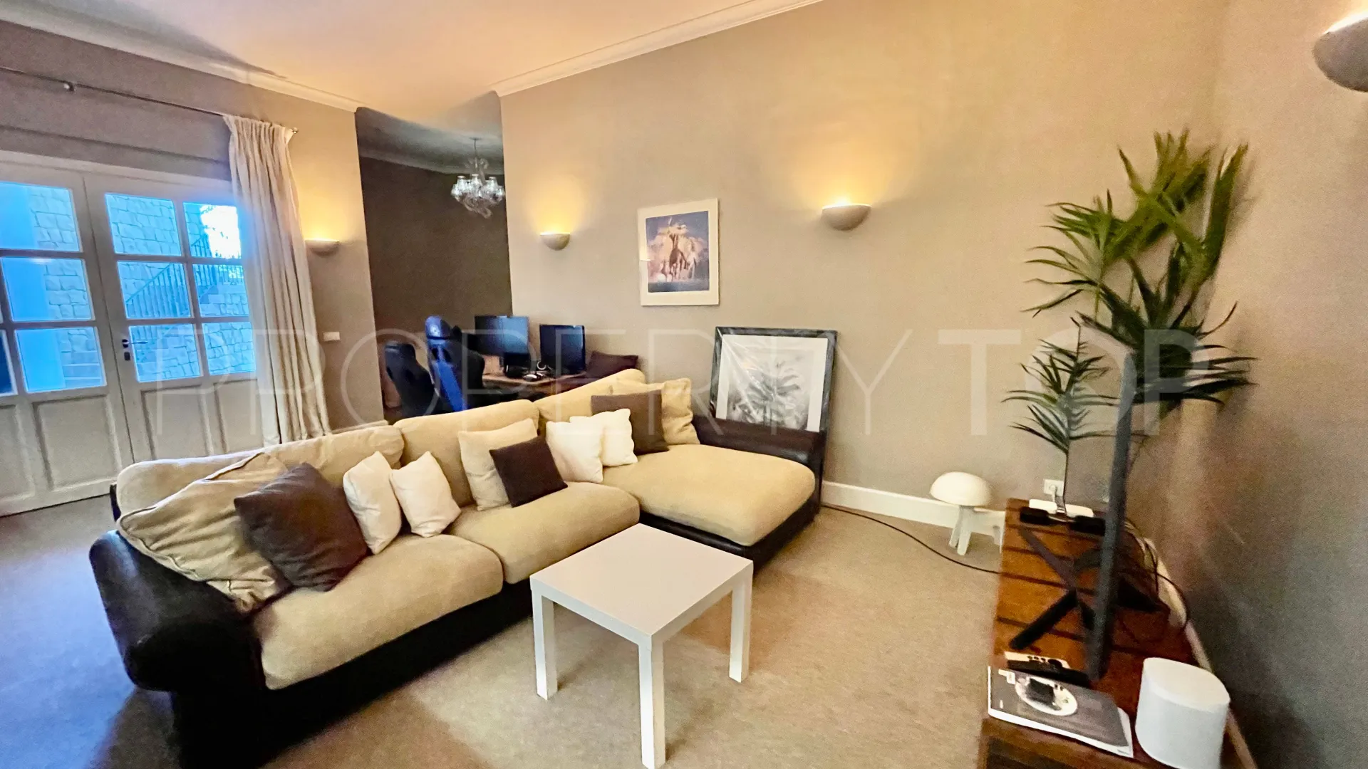Cascada de Camojan, villa en venta con 5 dormitorios