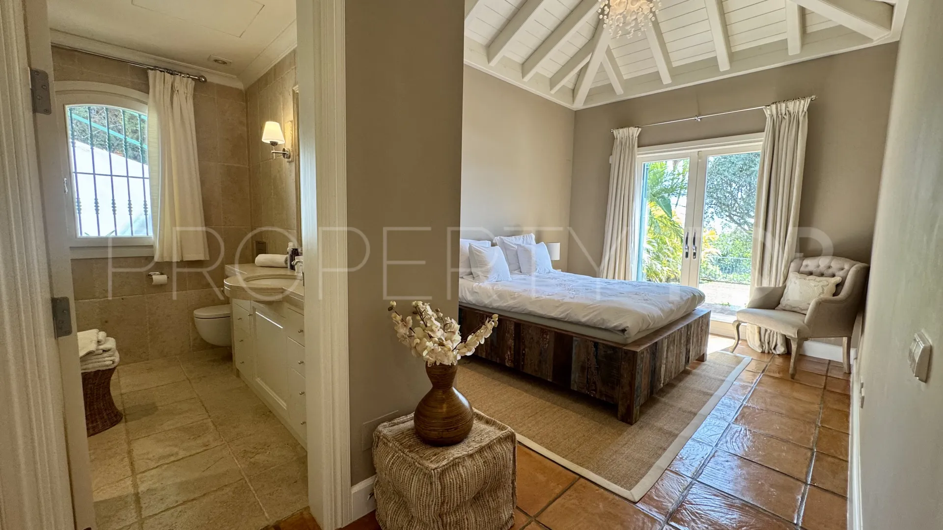 Cascada de Camojan, villa en venta con 5 dormitorios