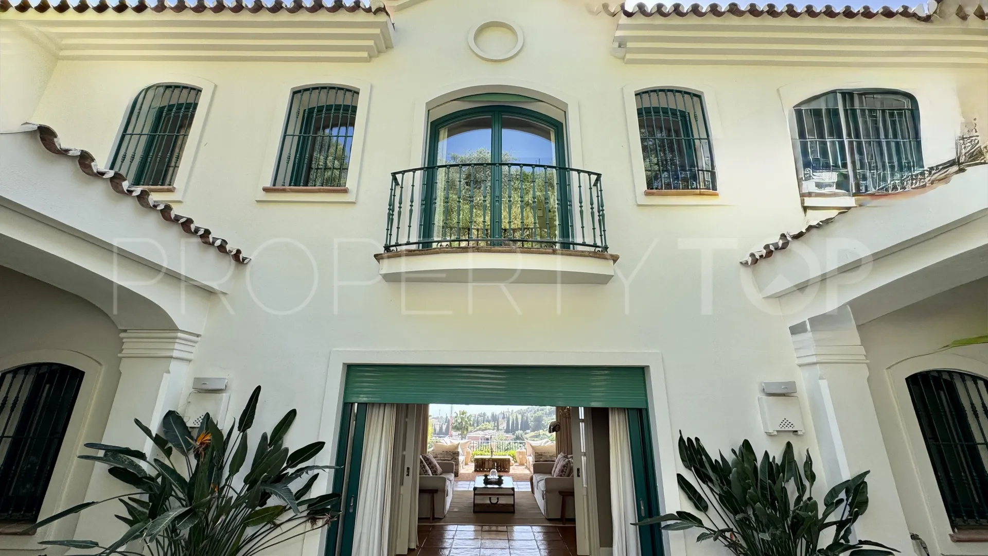 Cascada de Camojan, villa en venta con 5 dormitorios