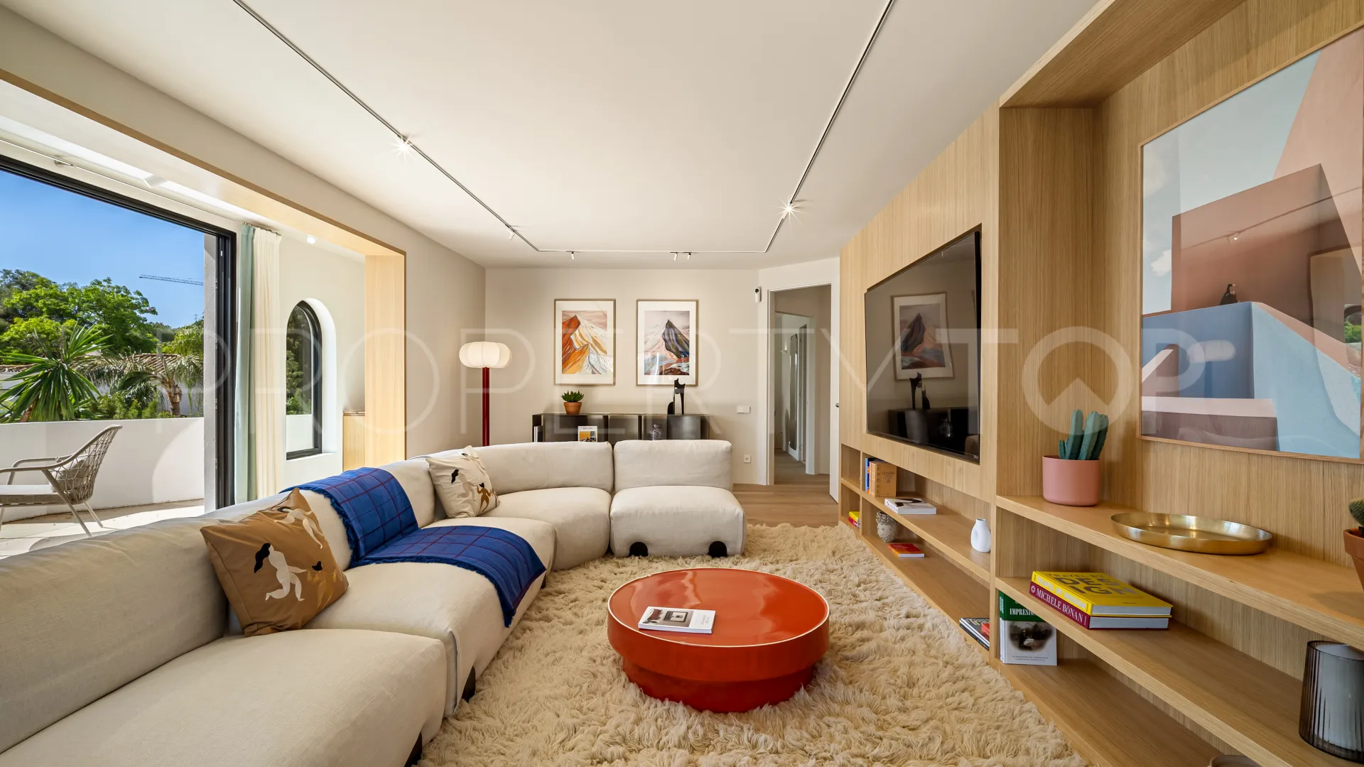 For sale 4 bedrooms villa in Nueva Andalucia