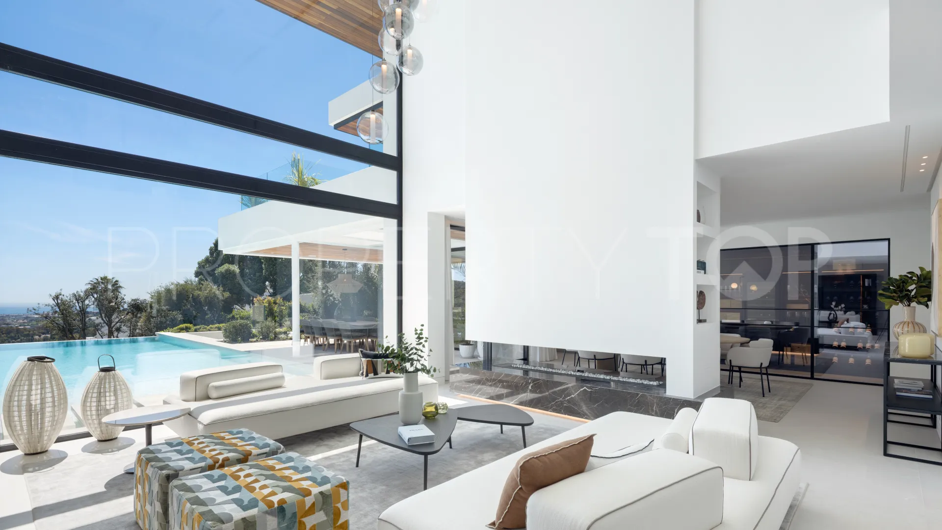 For sale villa with 6 bedrooms in Lomas de La Quinta