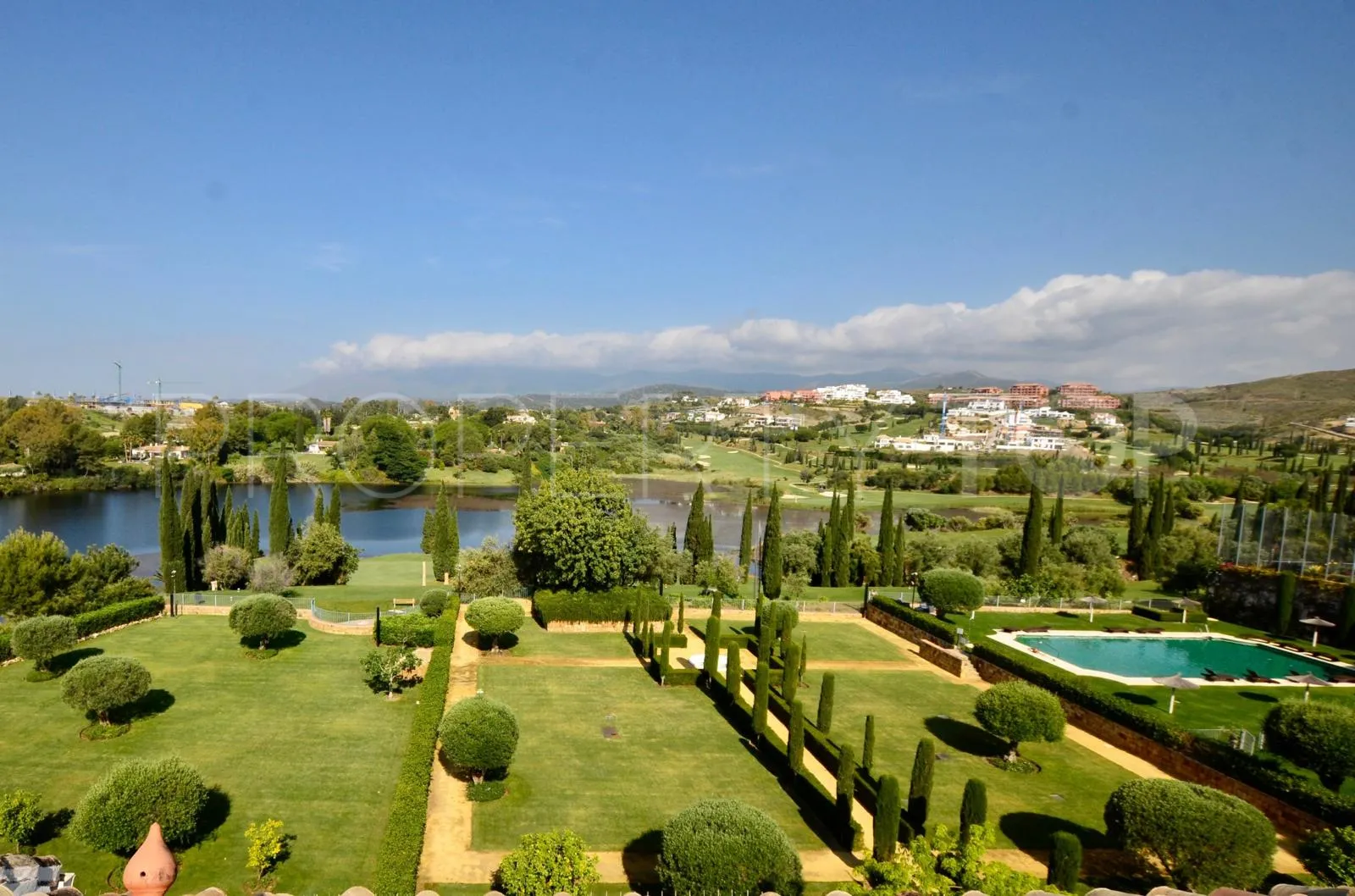 Comprar apartamento planta baja en Los Flamingos