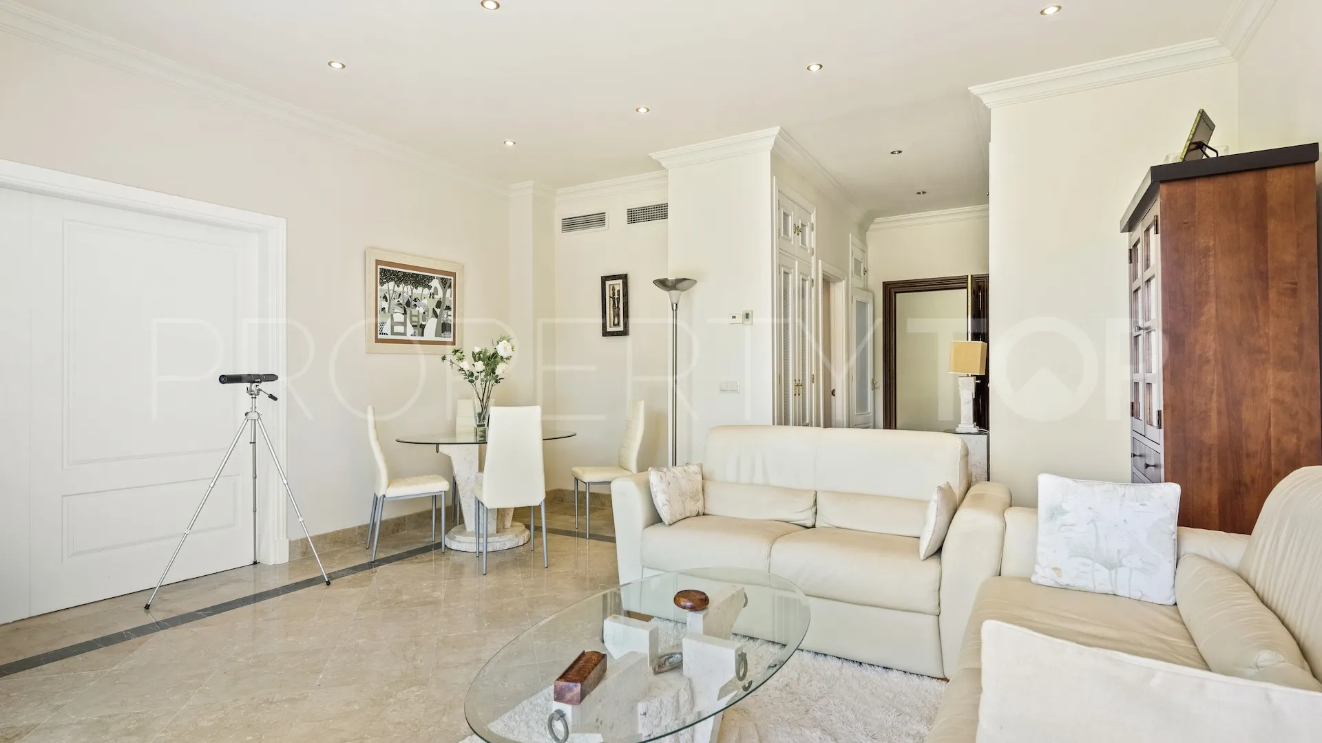 Comprar apartamento planta baja en Los Flamingos