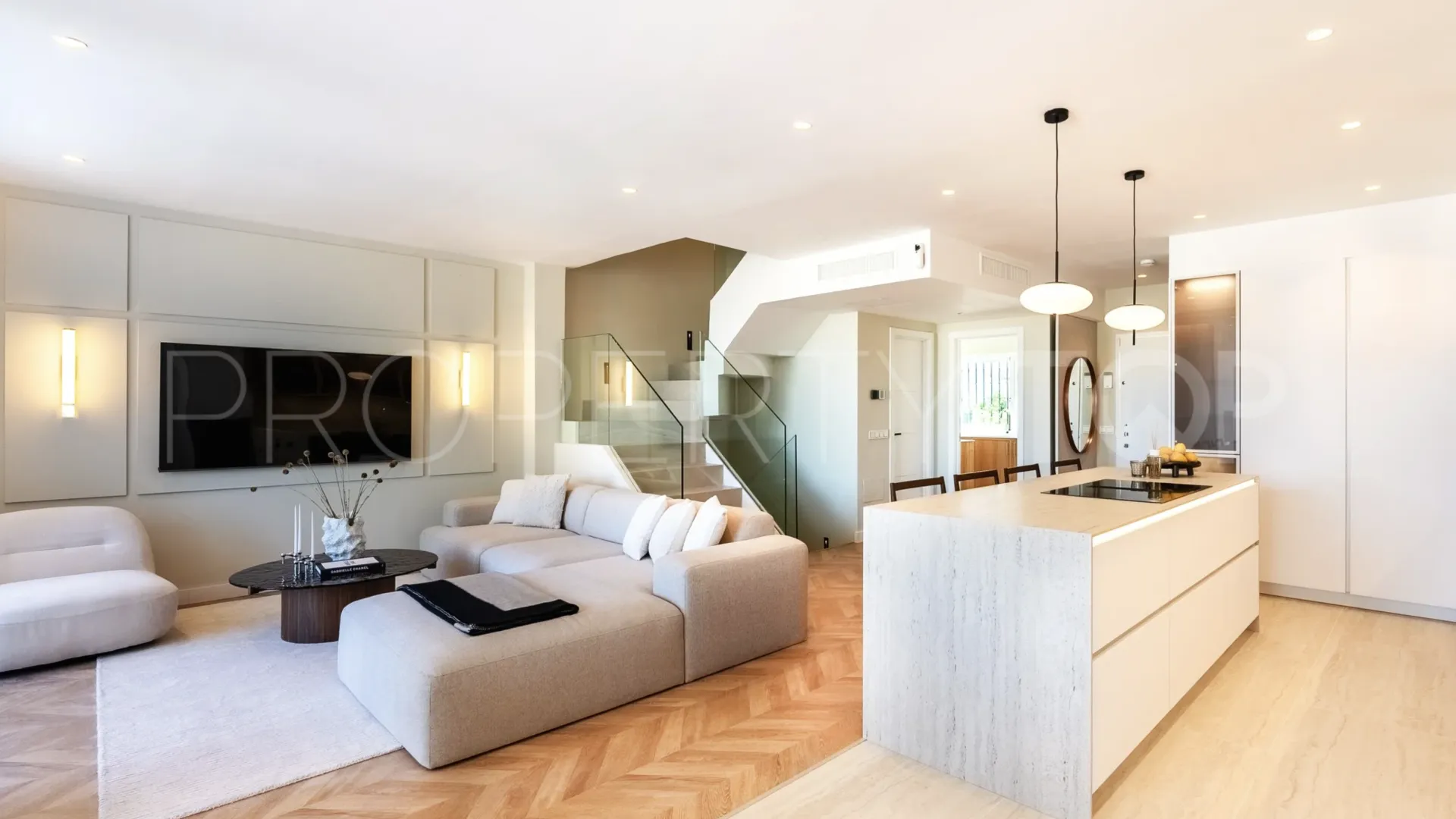 5 bedrooms town house for sale in Altos de Salamanca