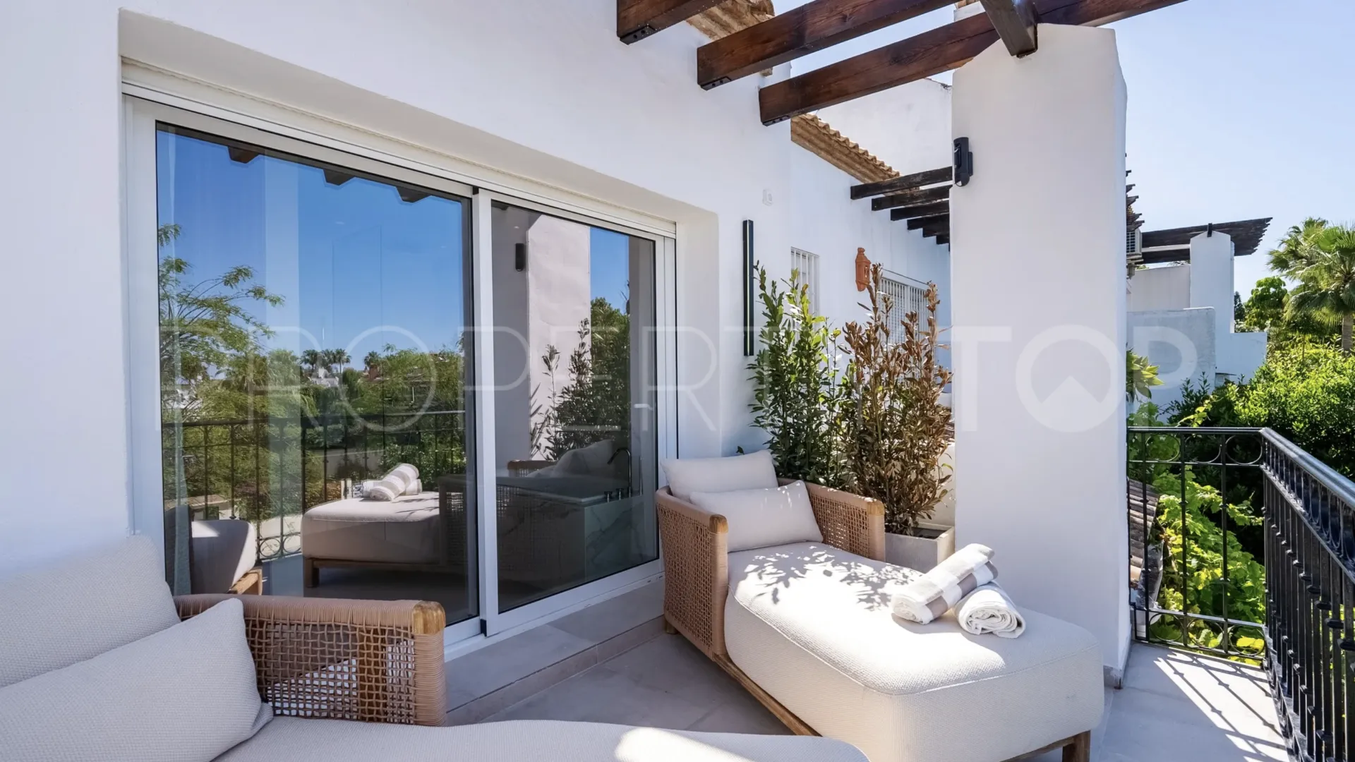 5 bedrooms town house for sale in Altos de Salamanca