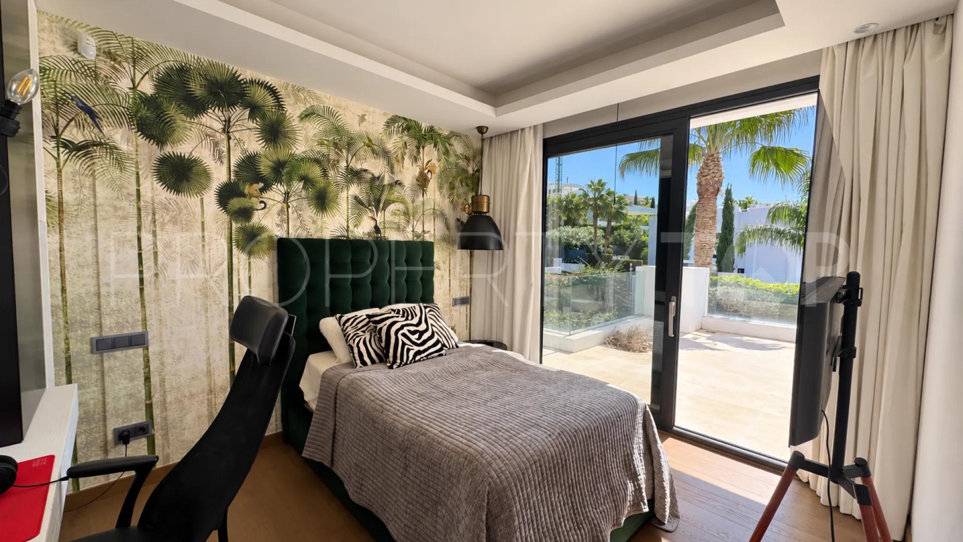 Villa for sale in Los Olivos