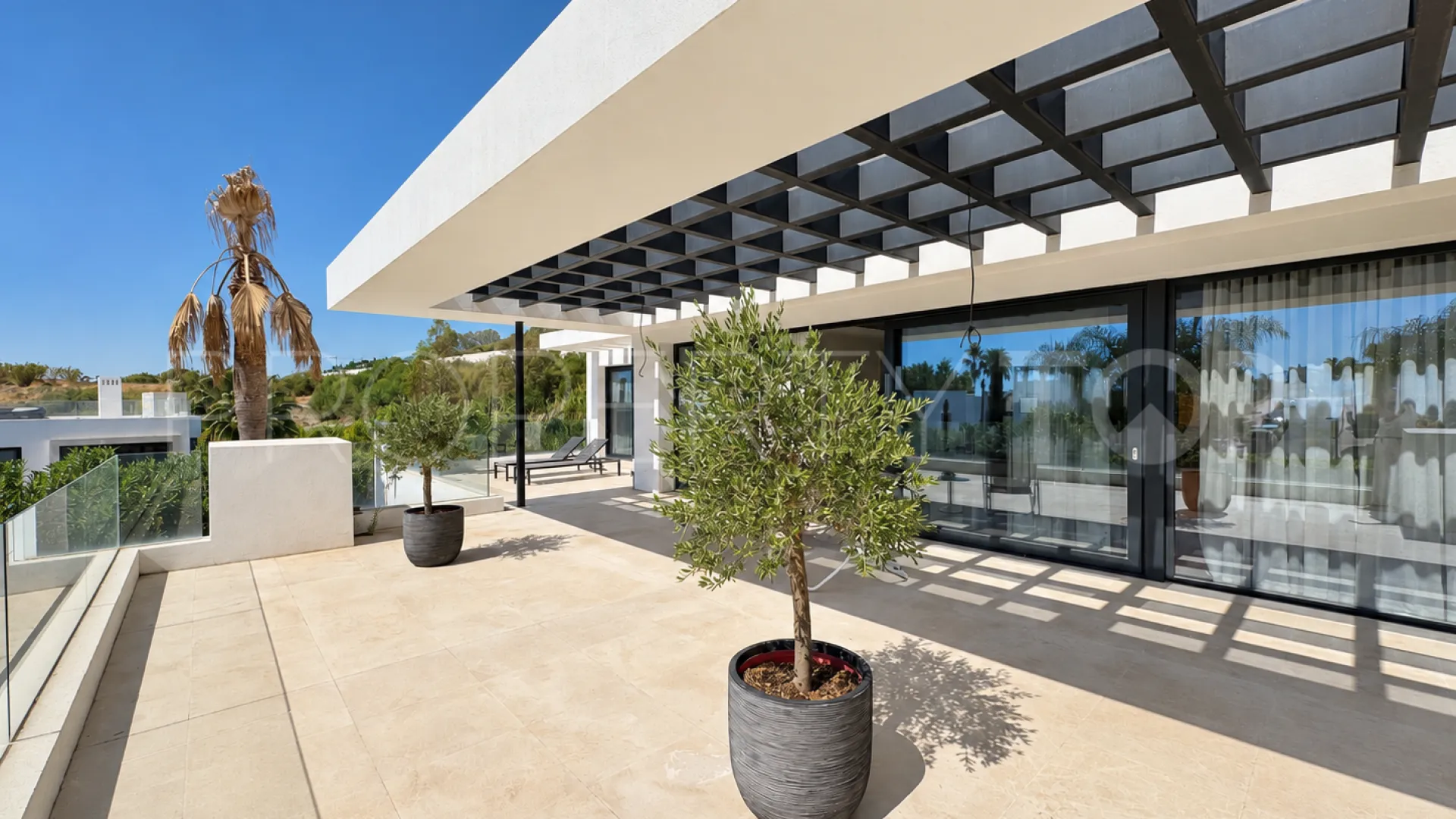 Villa for sale in Los Olivos