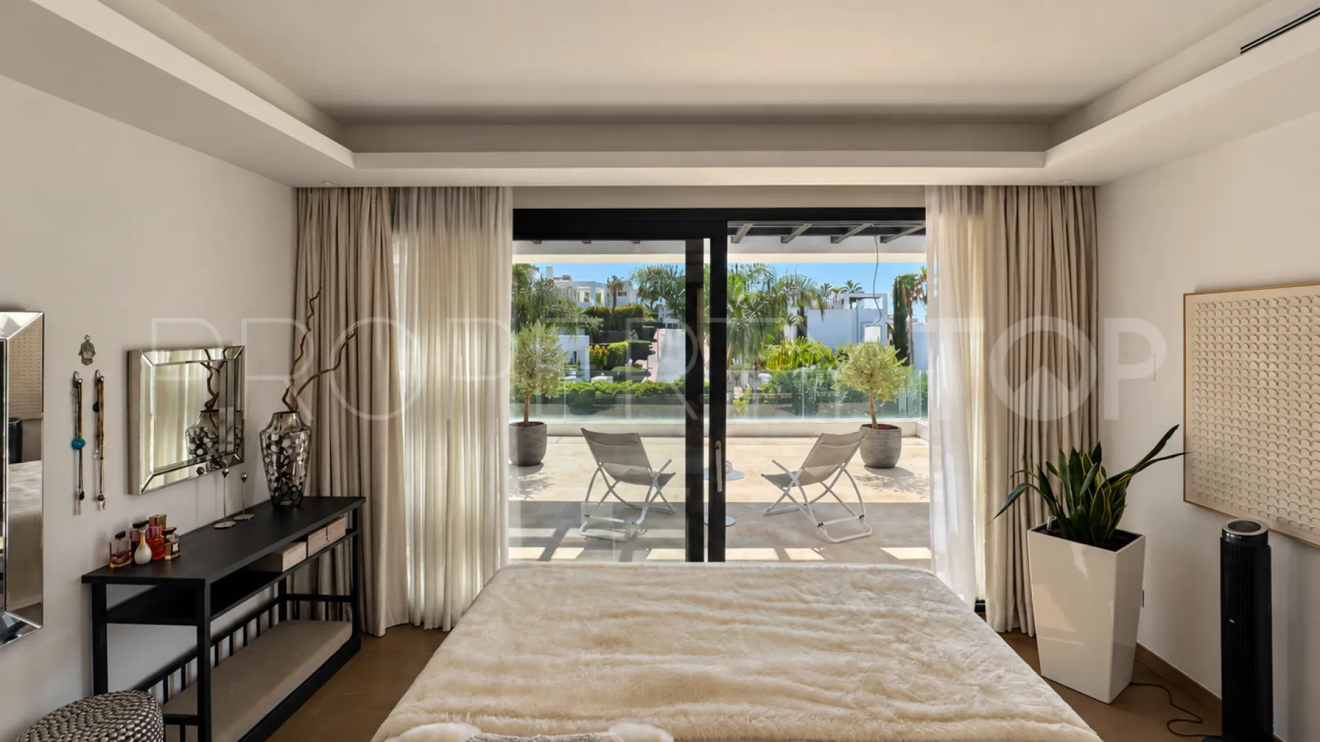 Villa for sale in Los Olivos