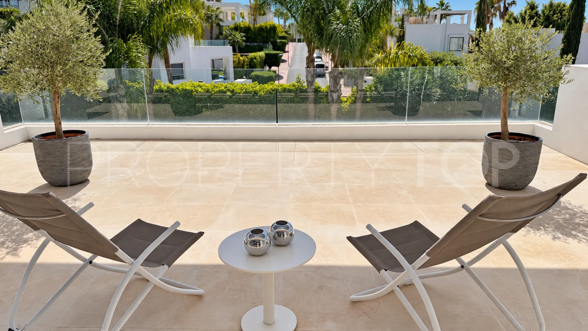 Villa for sale in Los Olivos