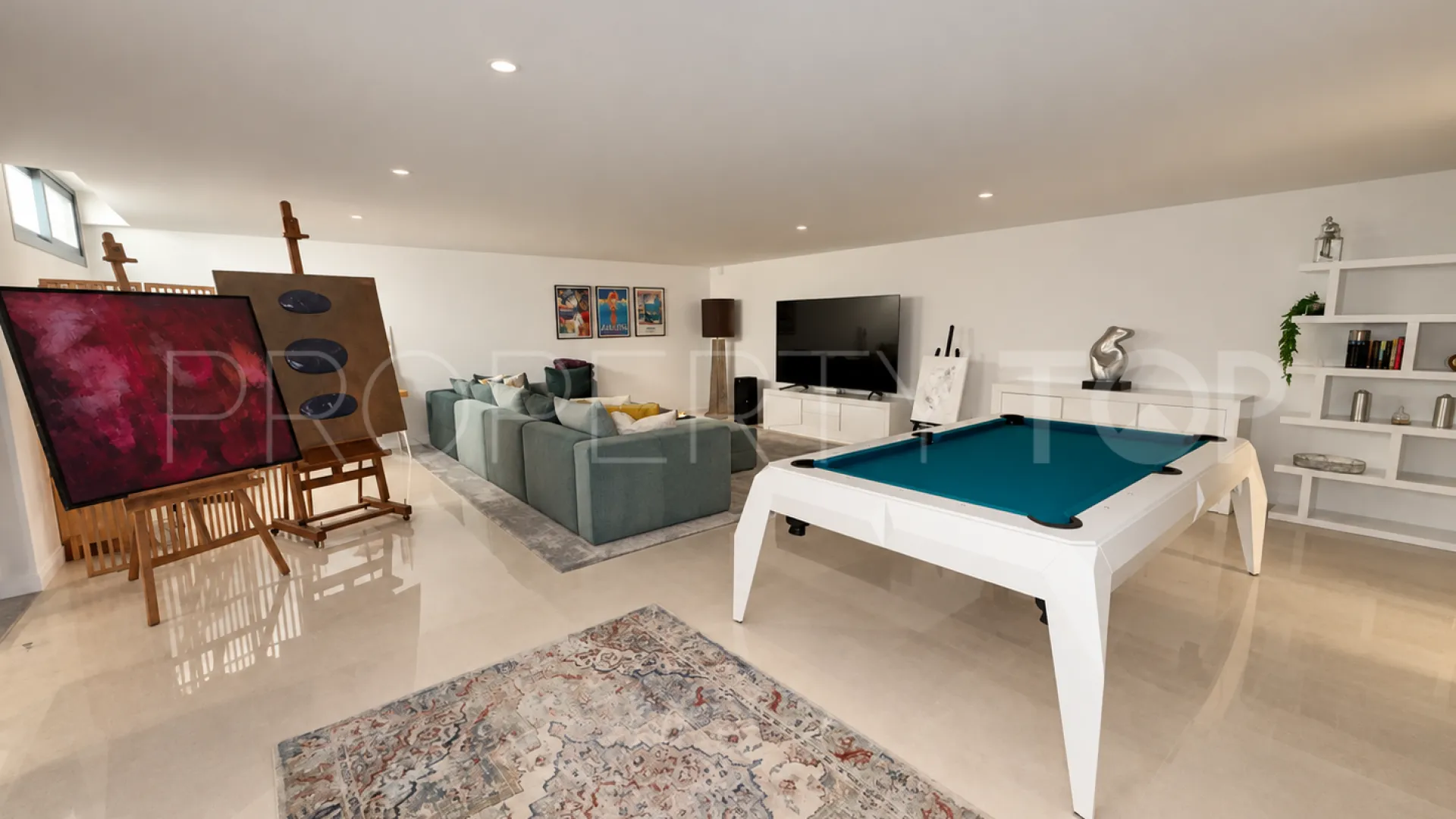 Villa for sale in Los Olivos