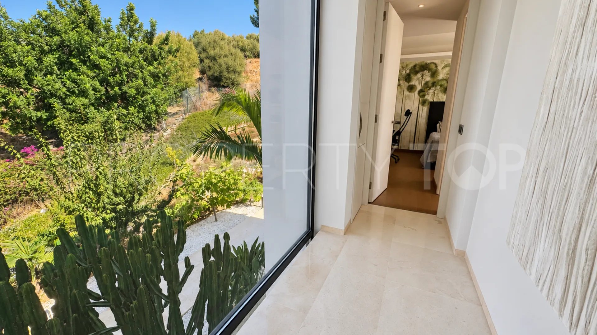 Villa for sale in Los Olivos