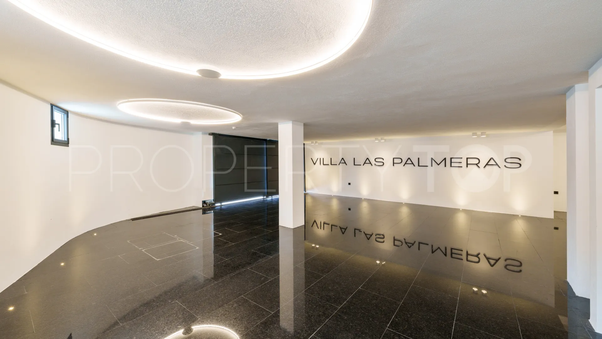 Las Brisas, villa de 5 dormitorios en venta