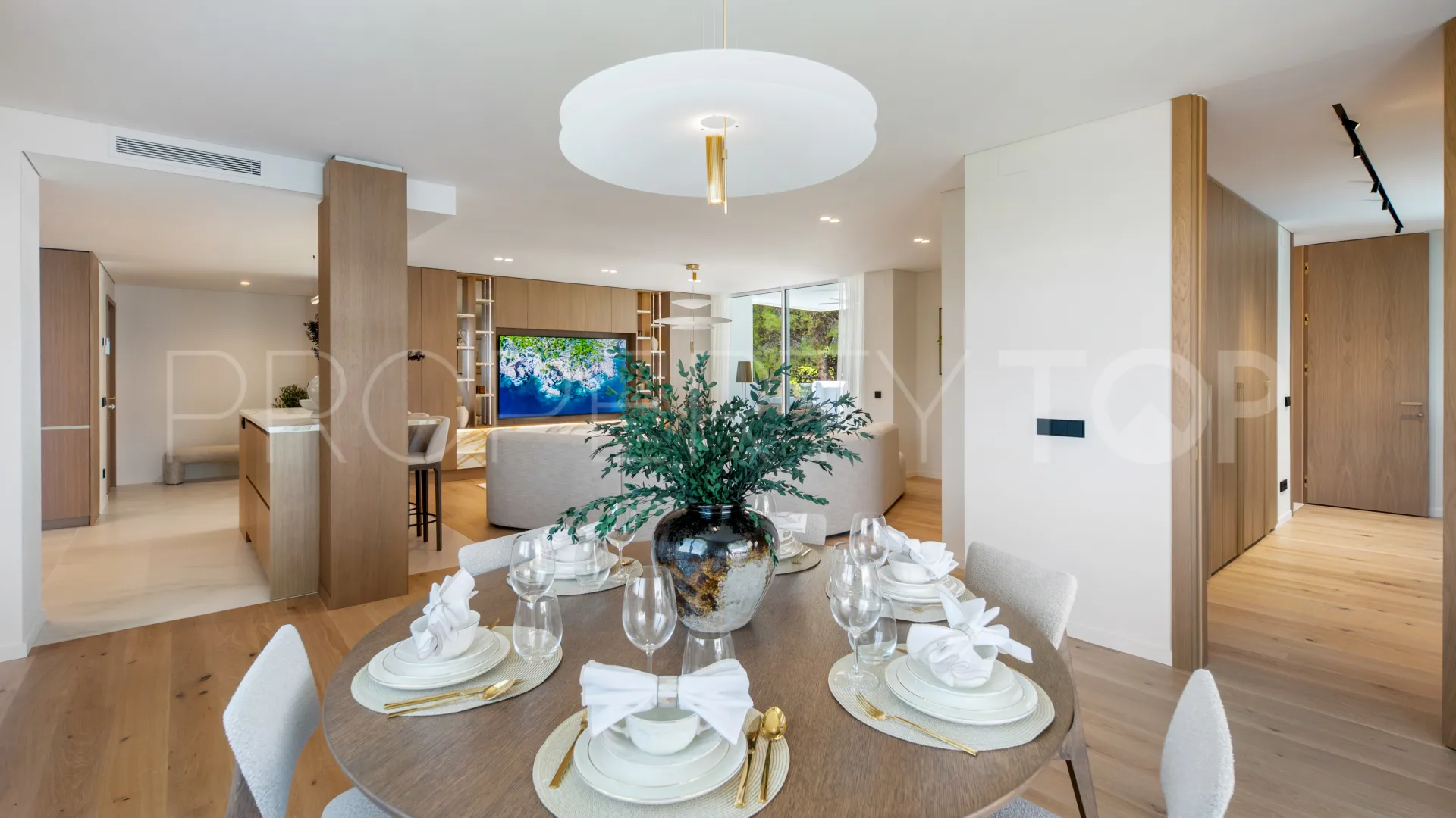 Apartamento a la venta con 3 dormitorios en Los Monteros