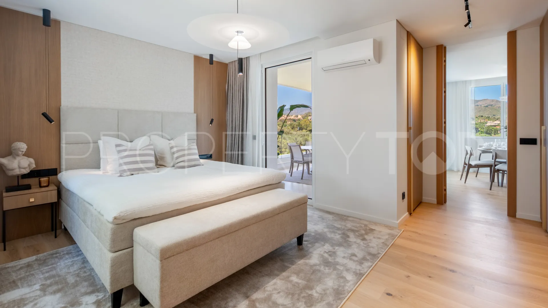 Apartamento a la venta con 3 dormitorios en Los Monteros