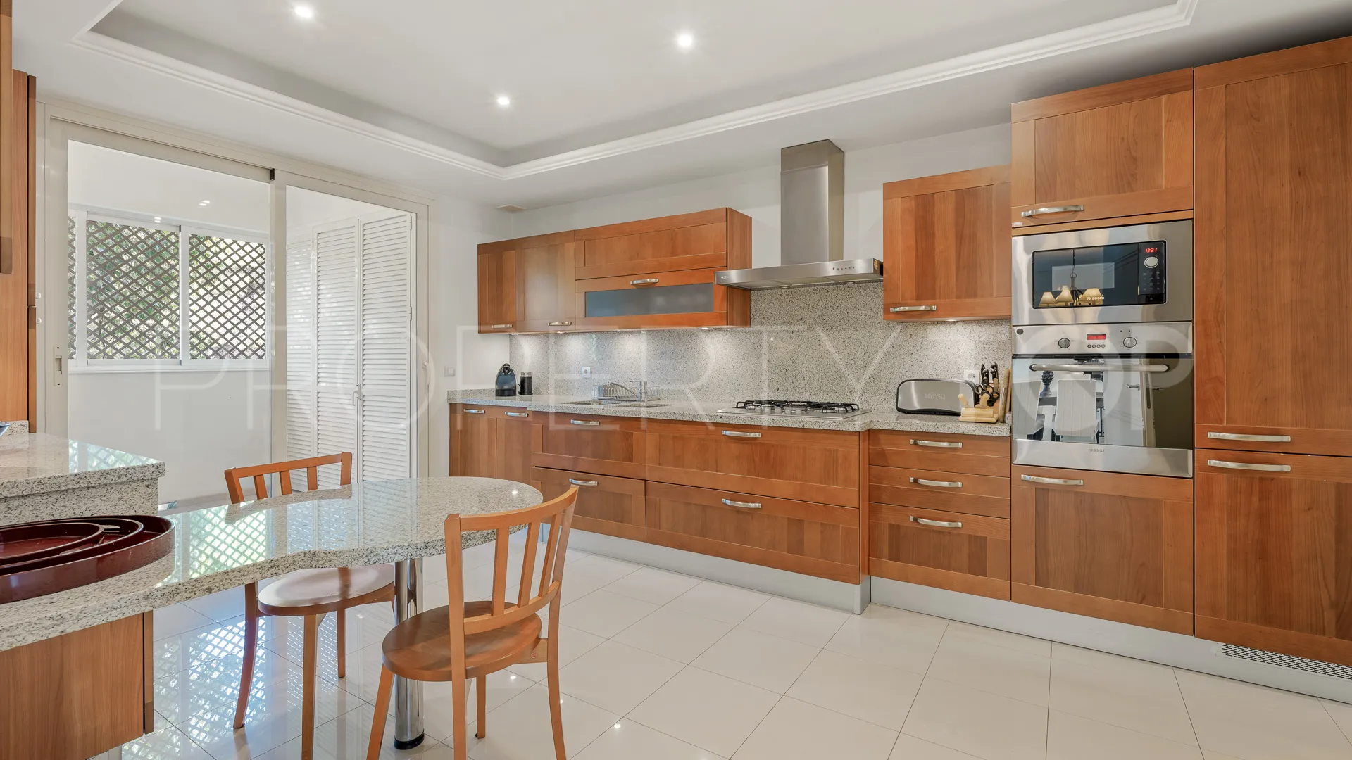 For sale apartment with 3 bedrooms in La Trinidad