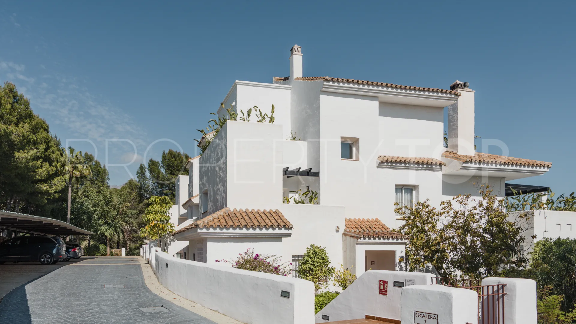 Apartment in La Quinta Village for sale