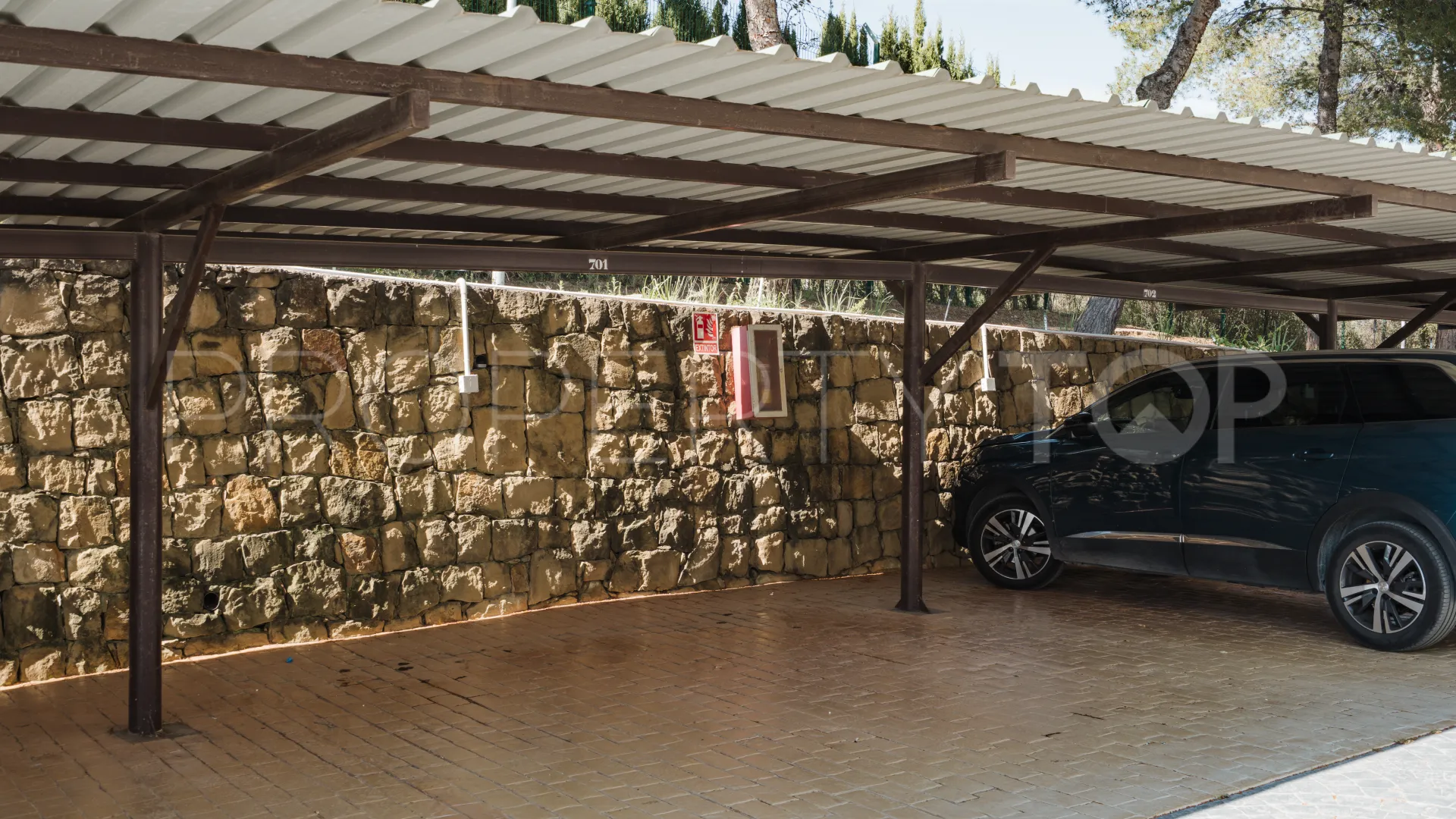 Apartment in La Quinta Village for sale