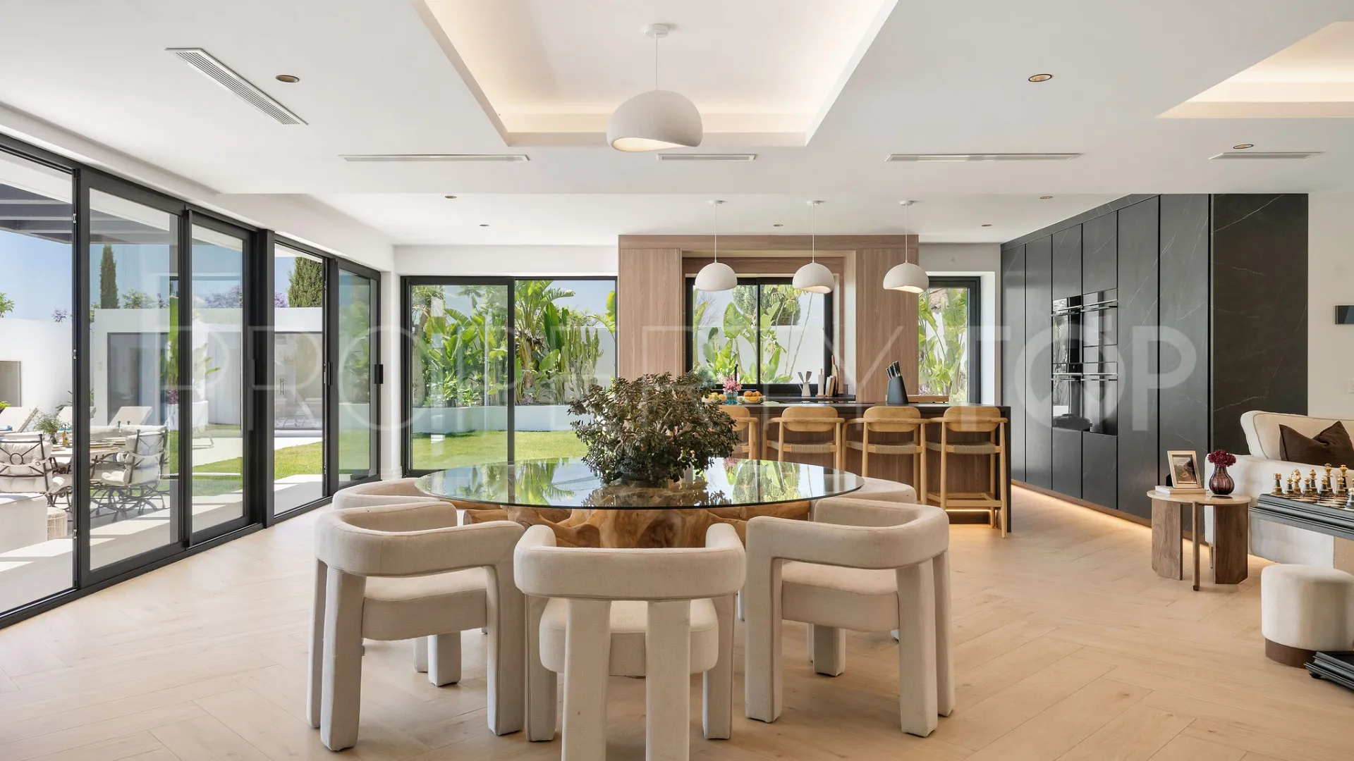 Villa a la venta en Bel Air