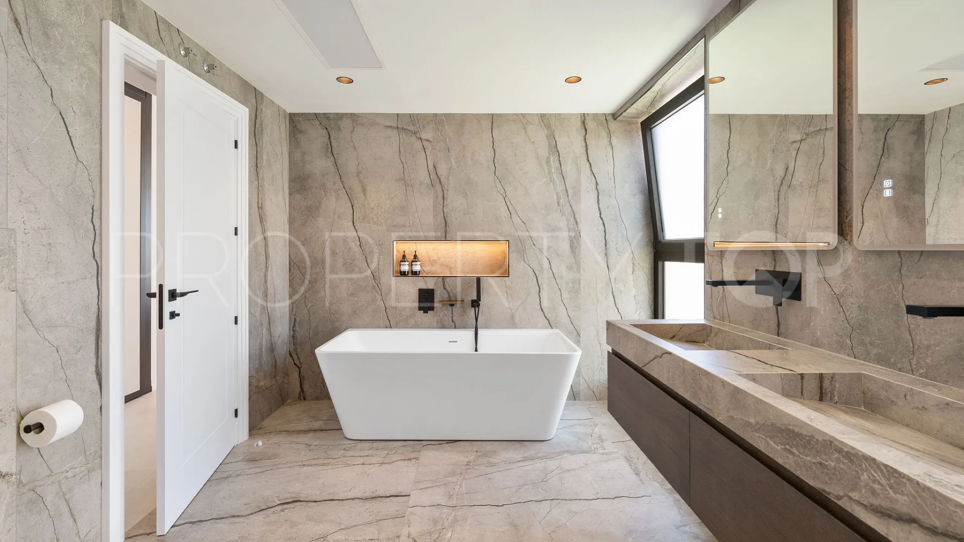 Villa a la venta en Bel Air