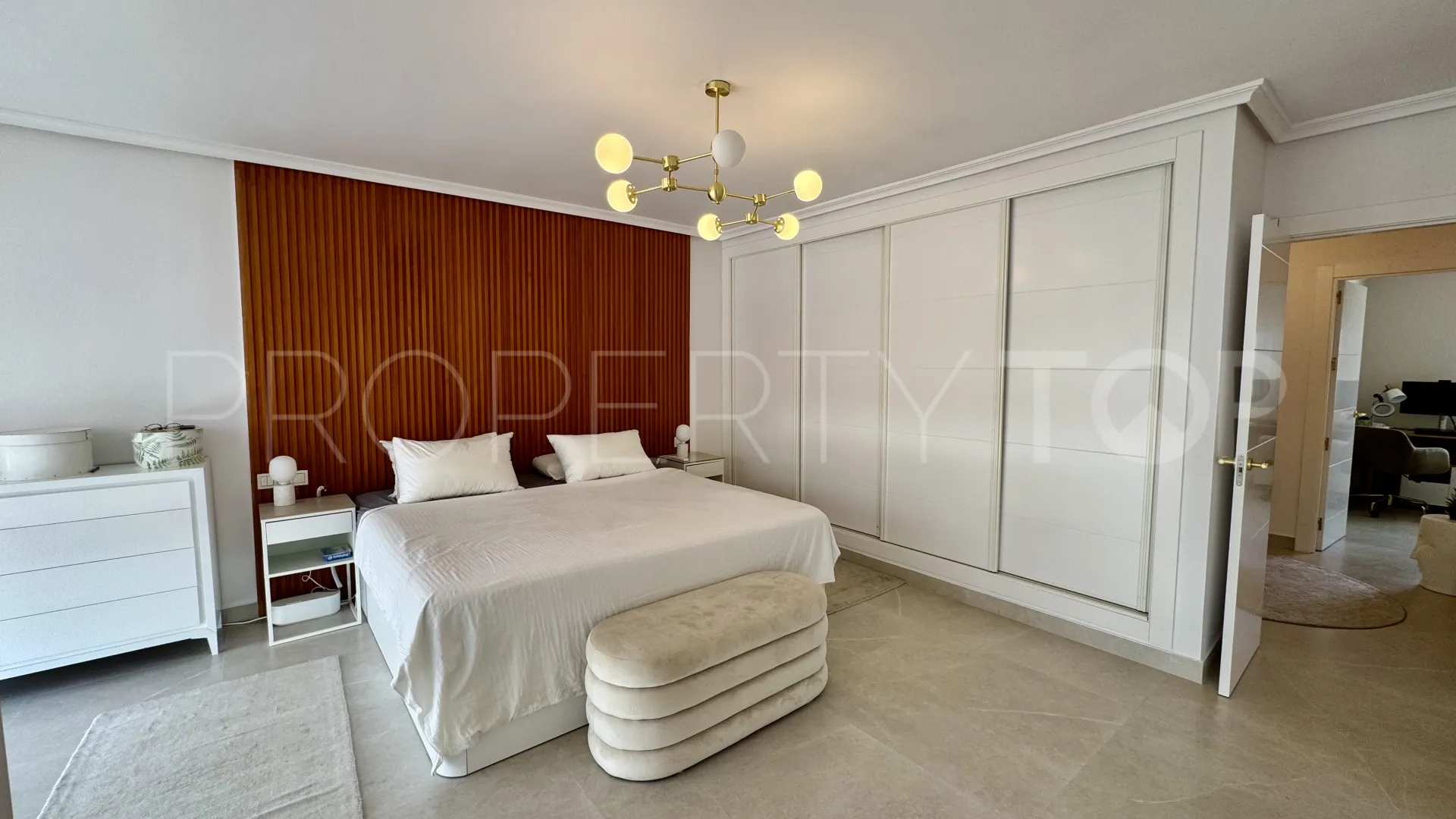 Las Petunias town house for sale