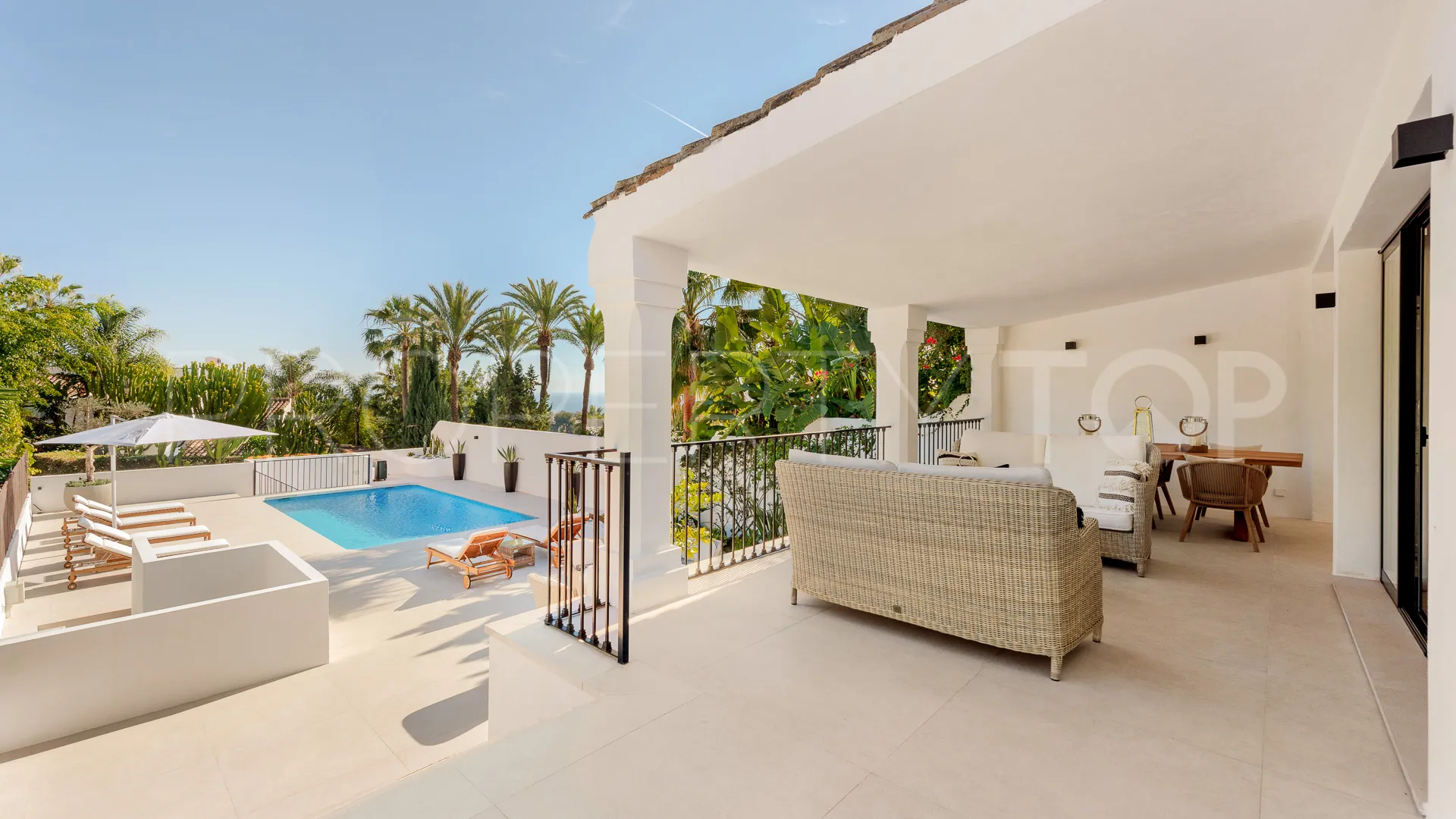 Comprar villa en Balcones de Sierra Blanca con 3 dormitorios