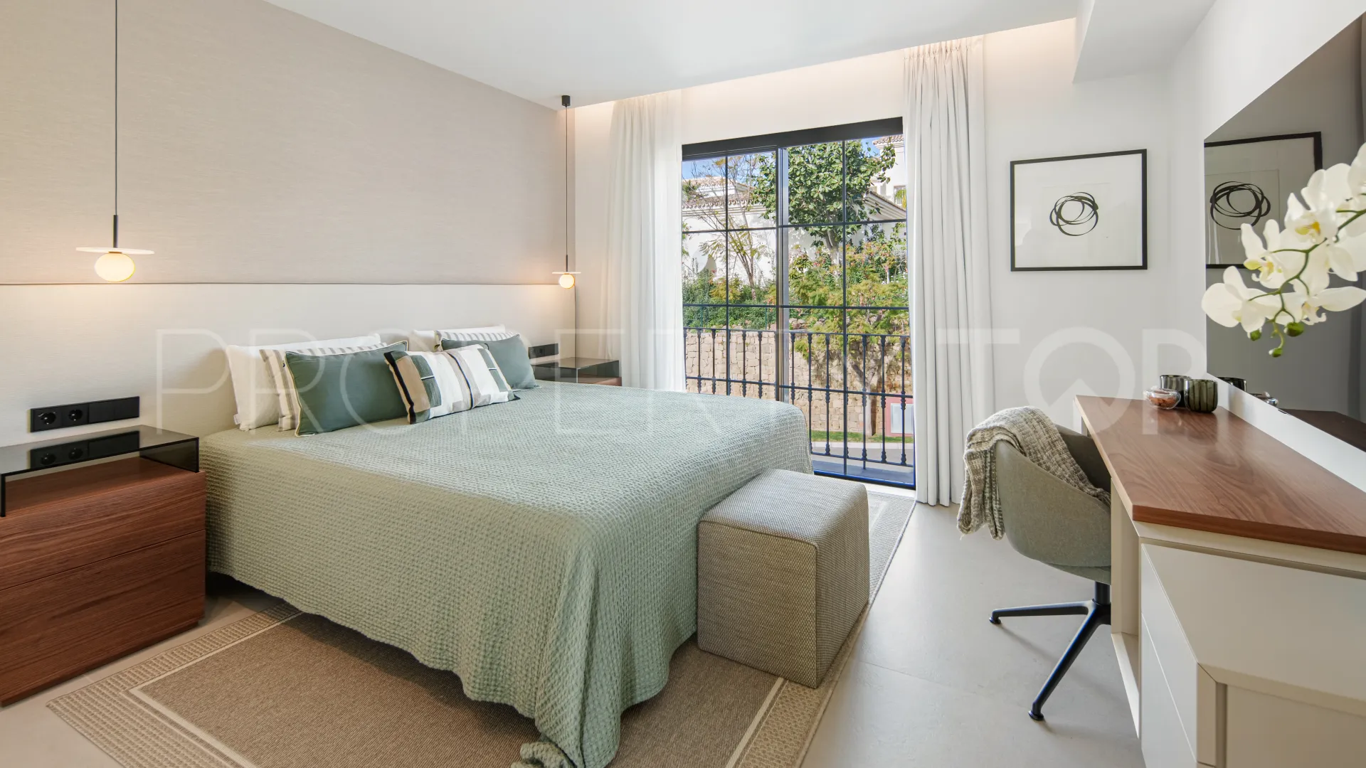 2 bedrooms penthouse for sale in Monte Halcones