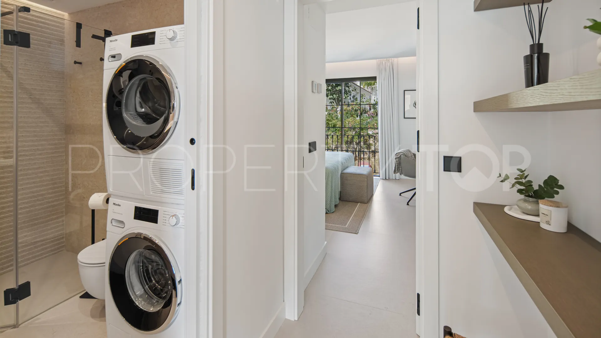 2 bedrooms penthouse for sale in Monte Halcones