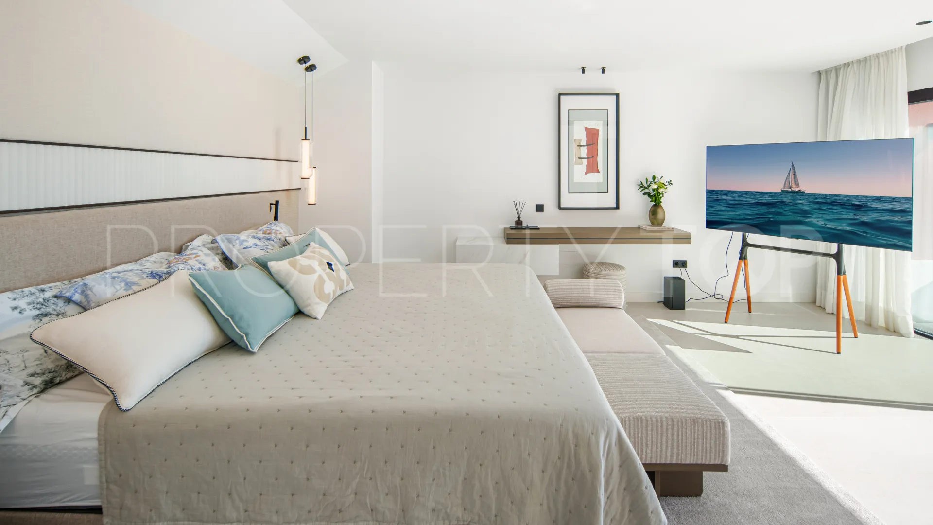 2 bedrooms penthouse for sale in Monte Halcones