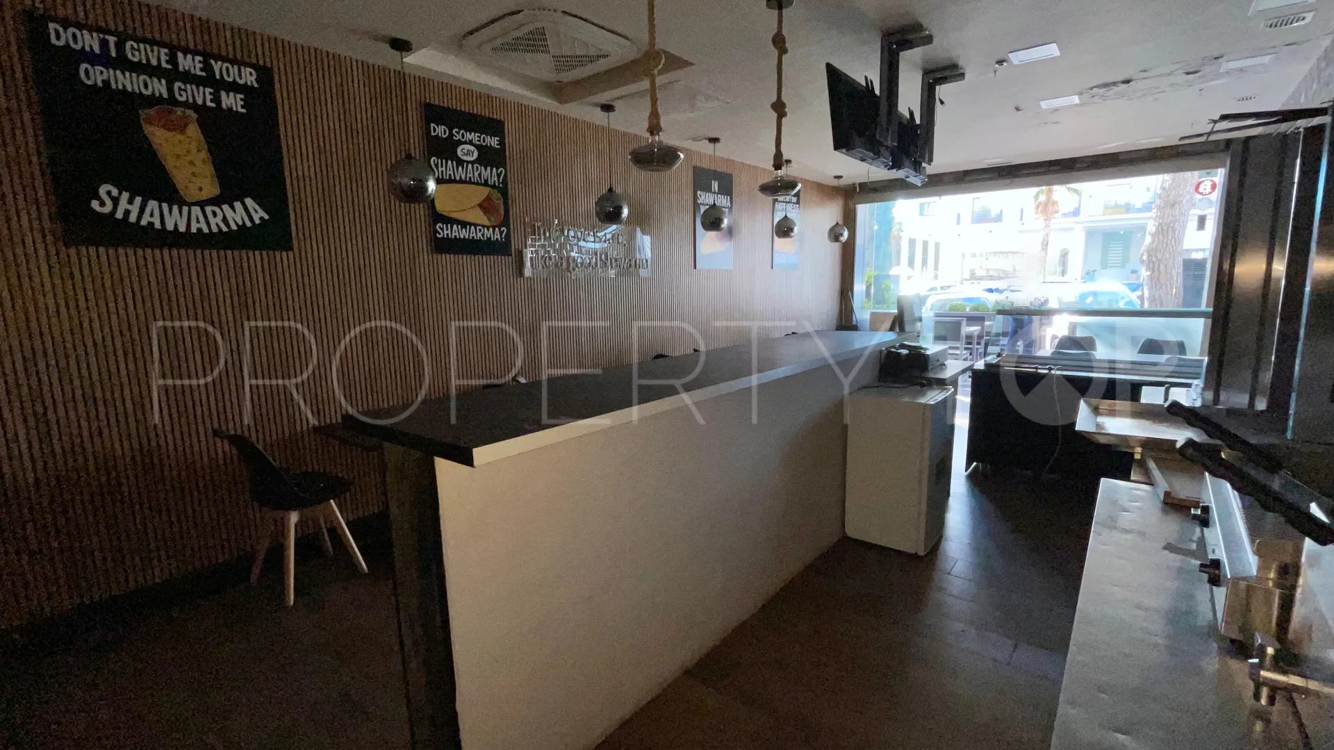 For sale Nueva Andalucia commercial premises